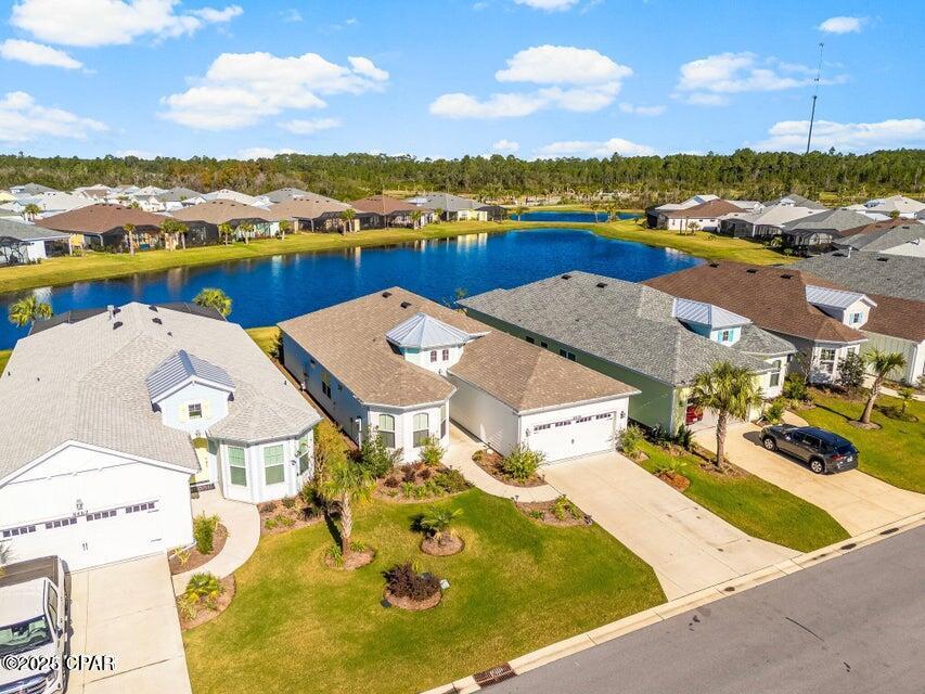 8458 Coral Reef Way