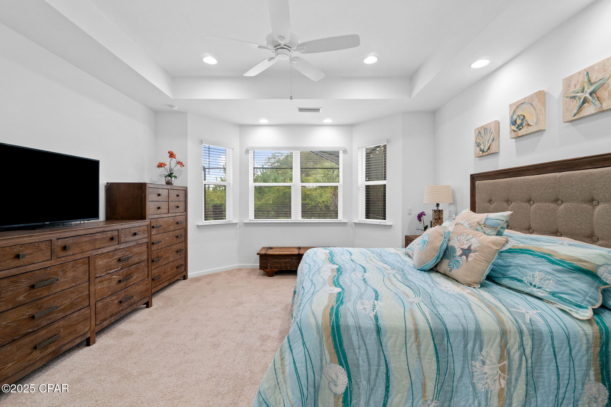 8406 Island Breeze Avenue