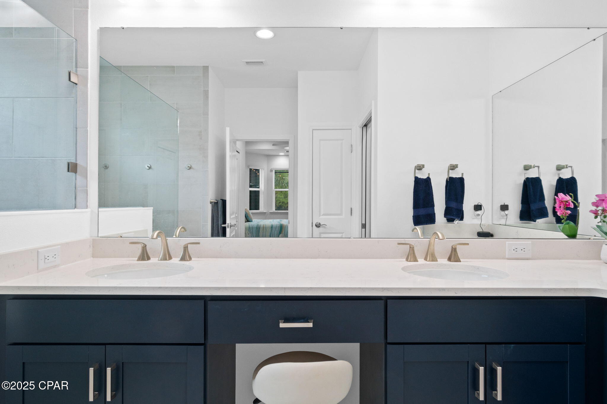 8406 Island Breeze Avenue