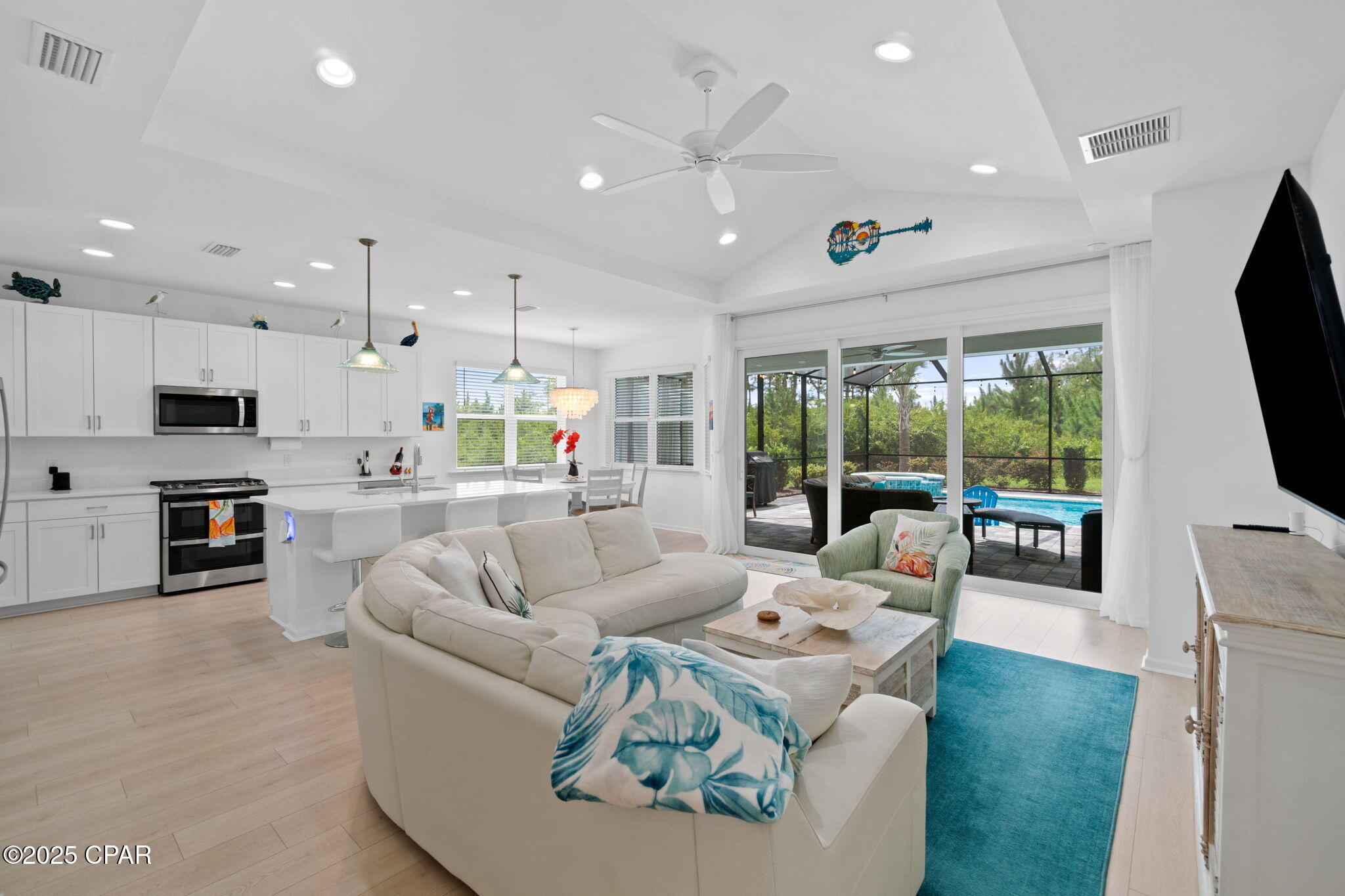 8406 Island Breeze Avenue