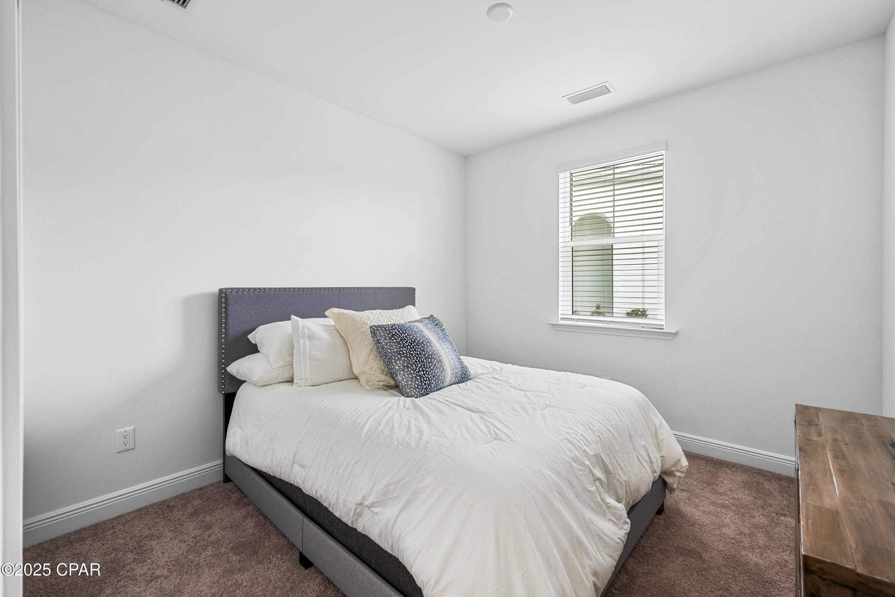 8570 Island Breeze Avenue