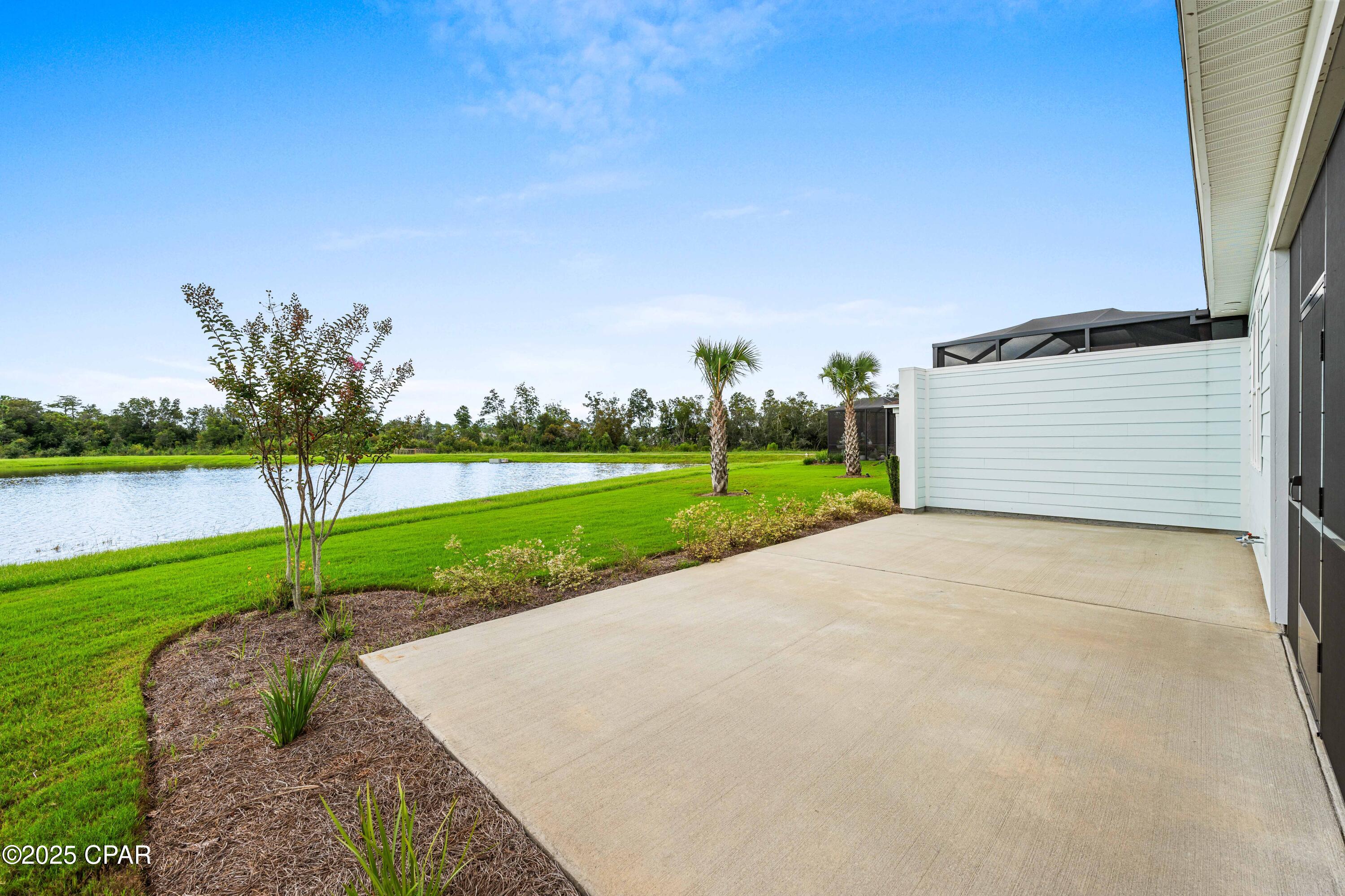 8570 Island Breeze Avenue