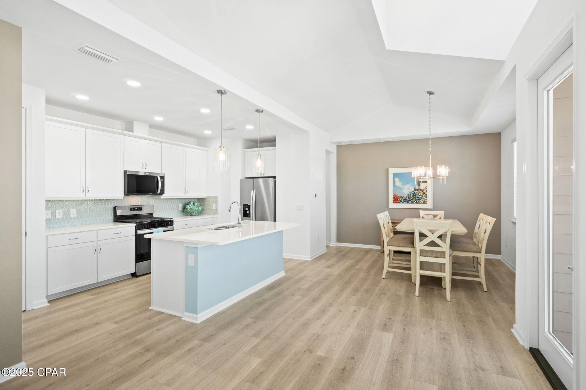 8847 Macadamia Lane