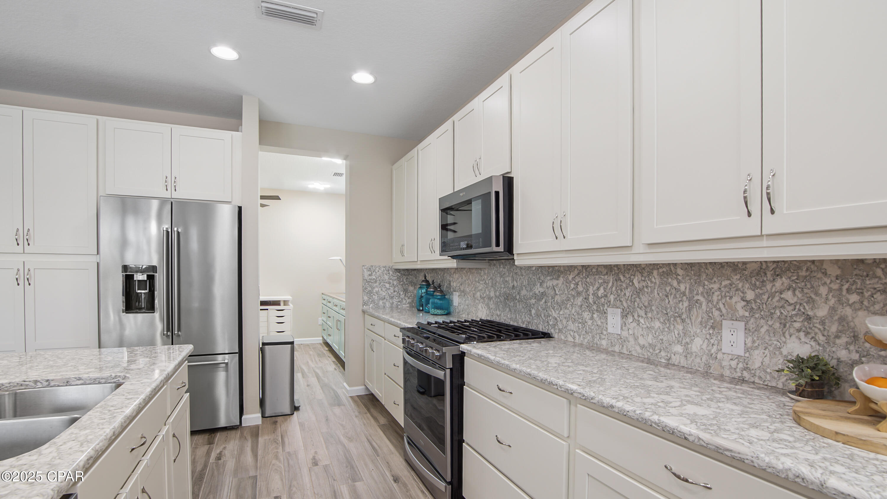8725 Coral Reef Way