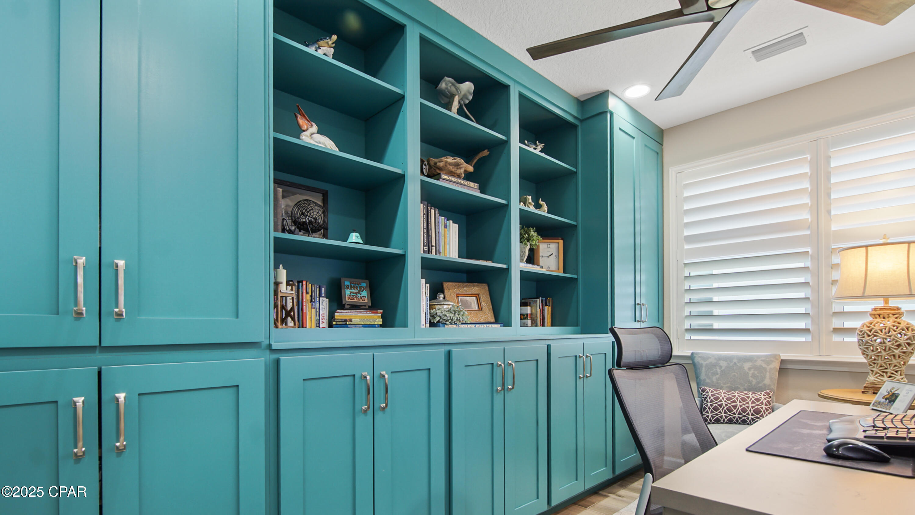 8725 Coral Reef Way