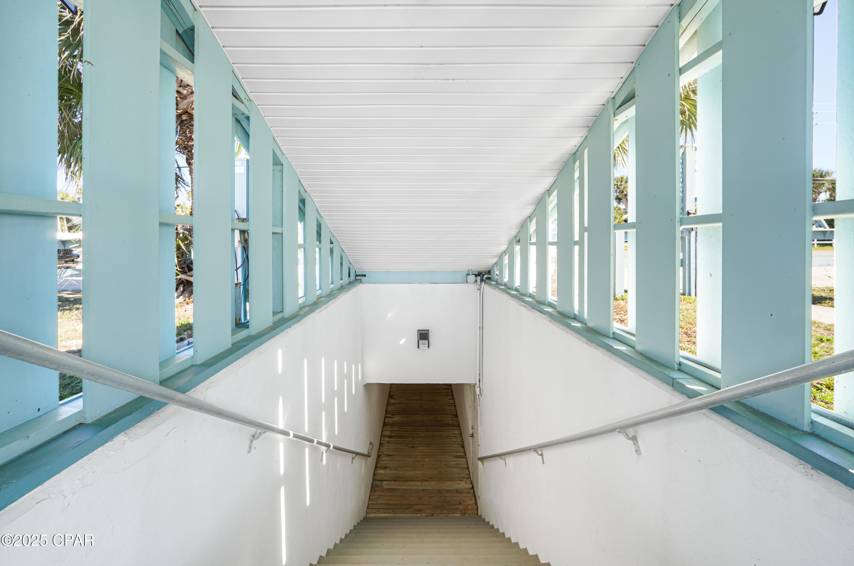 22400 Front Beach Road, 28