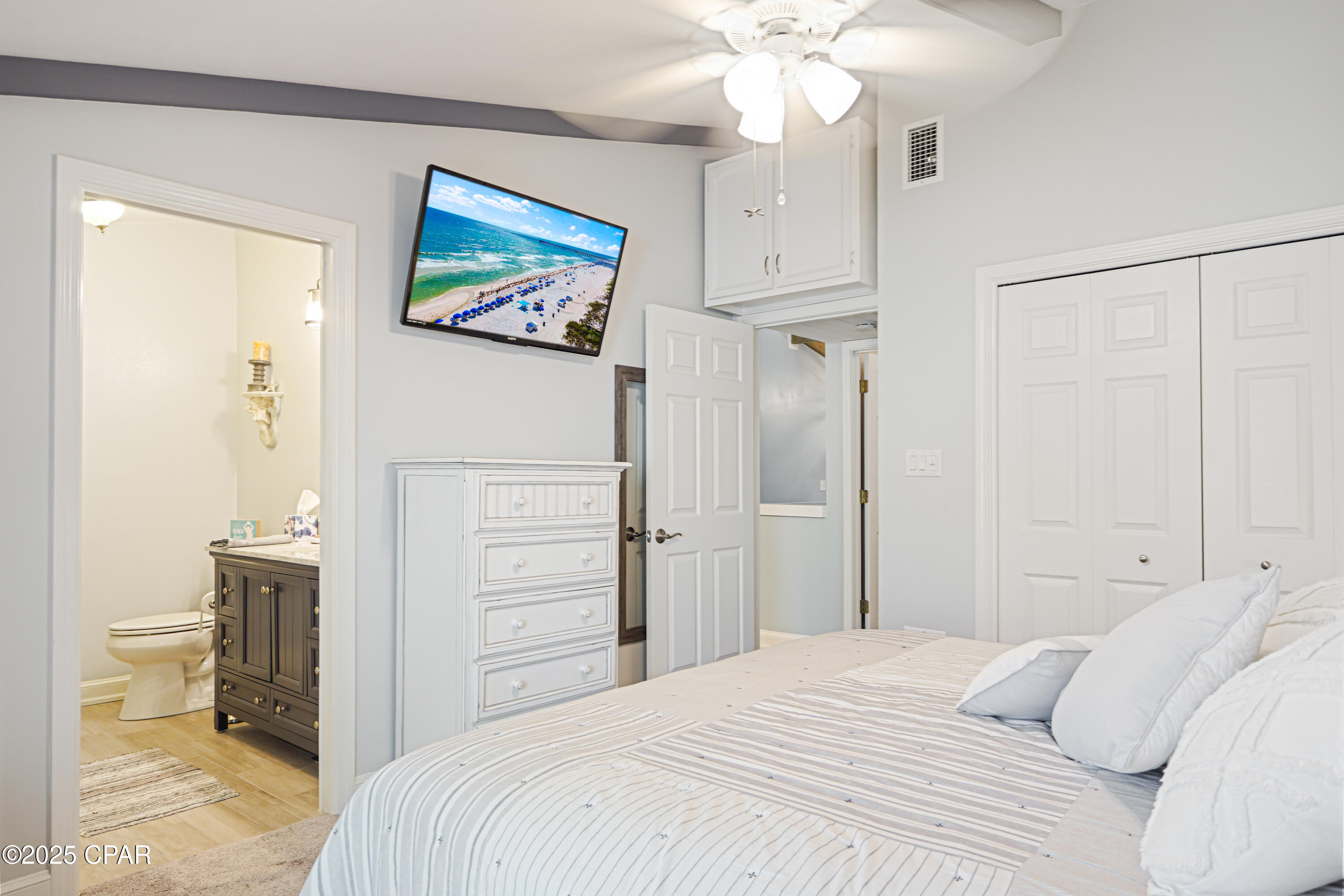 22400 Front Beach Road, 28