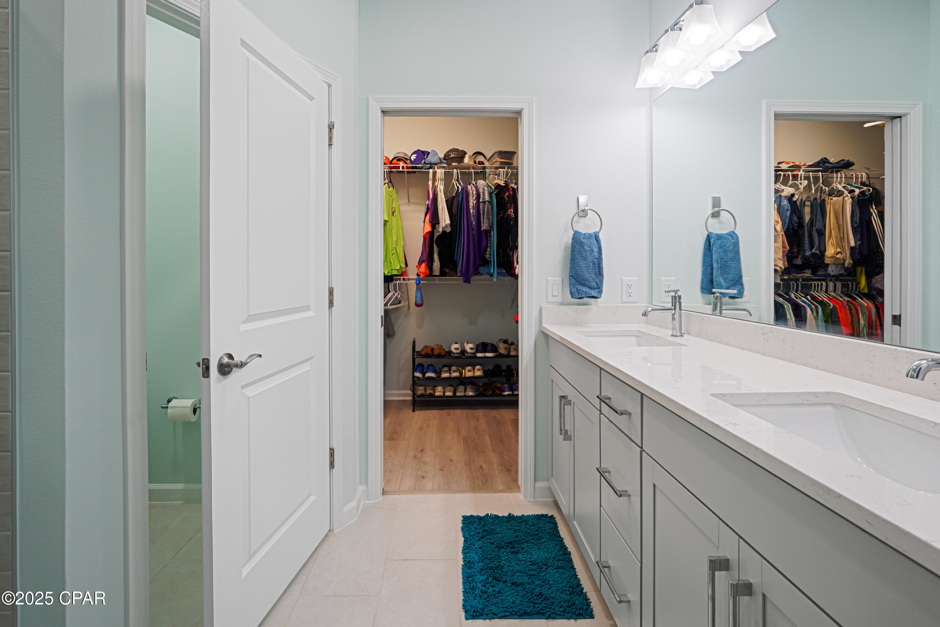 8675 Mermaid Court