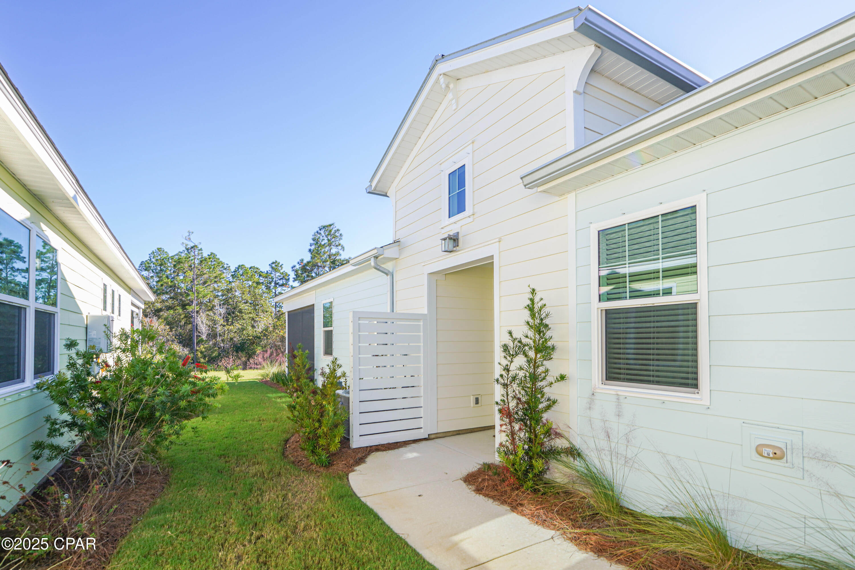 8675 Mermaid Court