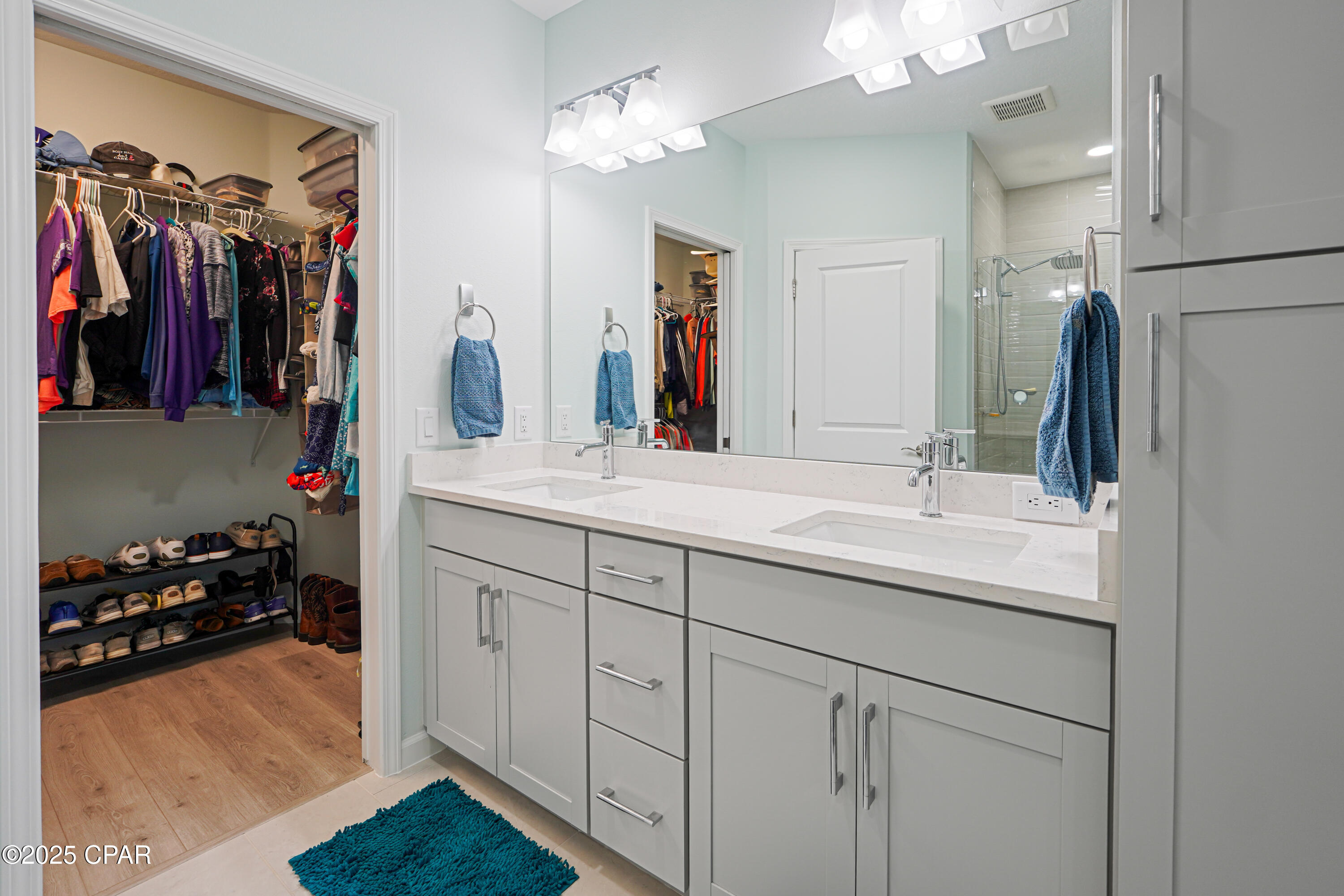8675 Mermaid Court