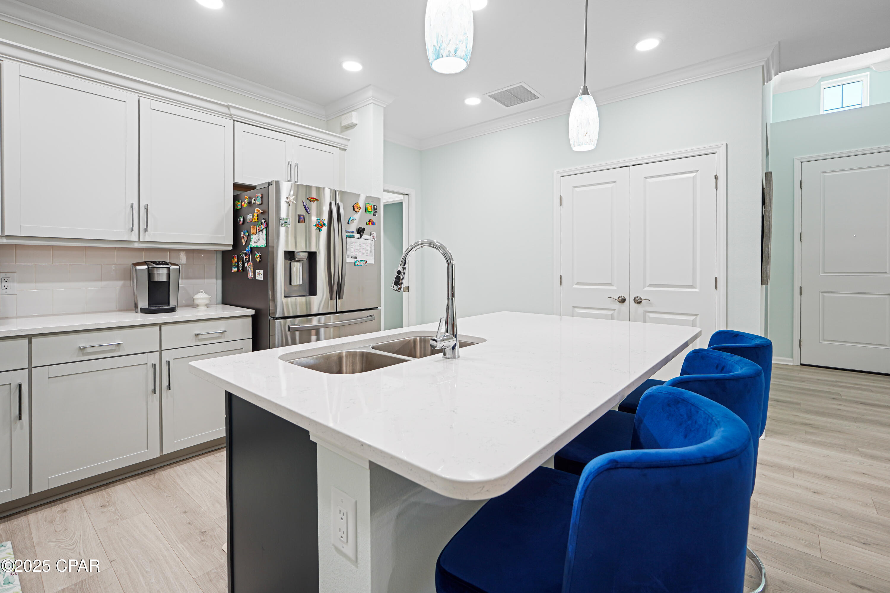 8675 Mermaid Court