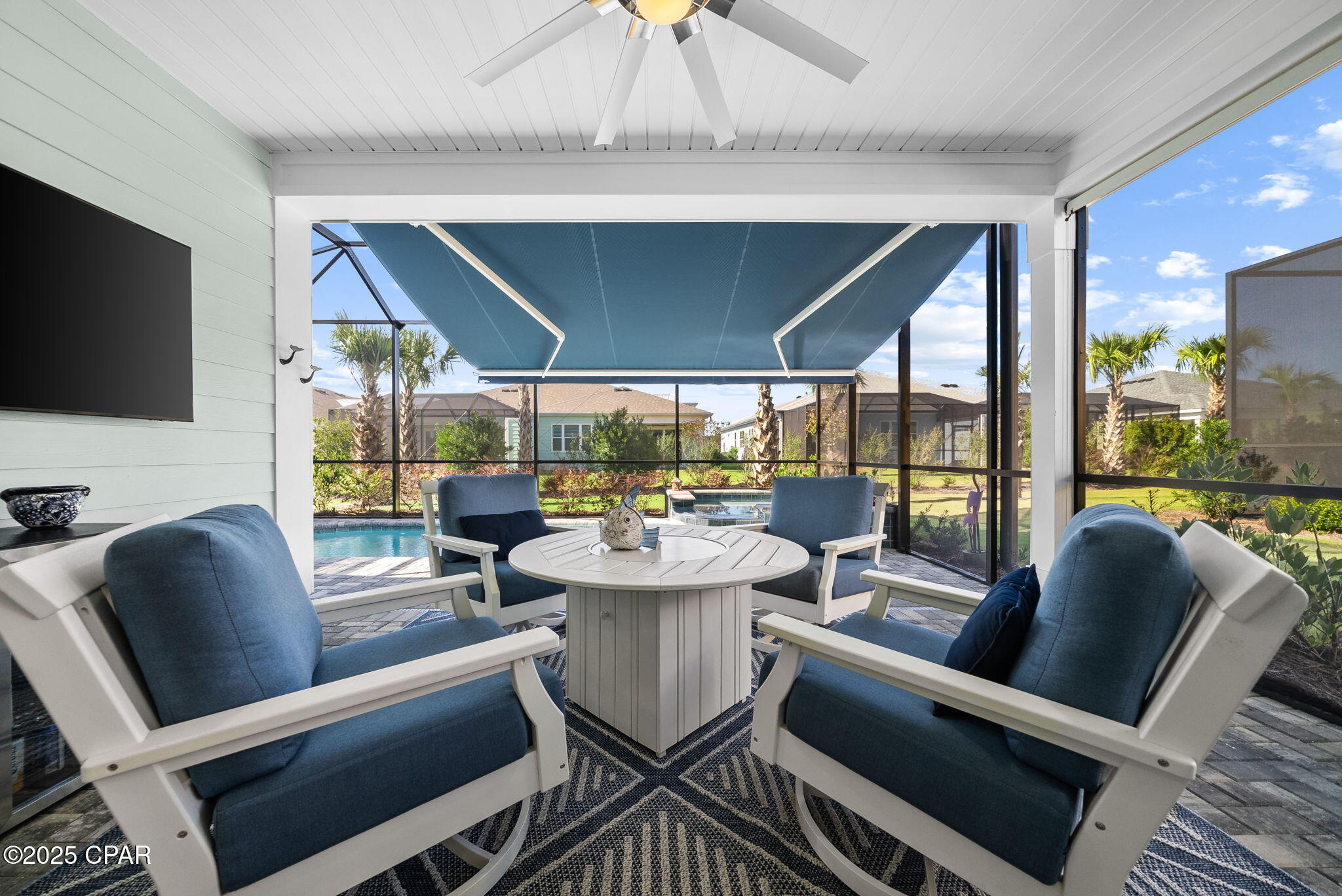 8408 Hang Loose Court