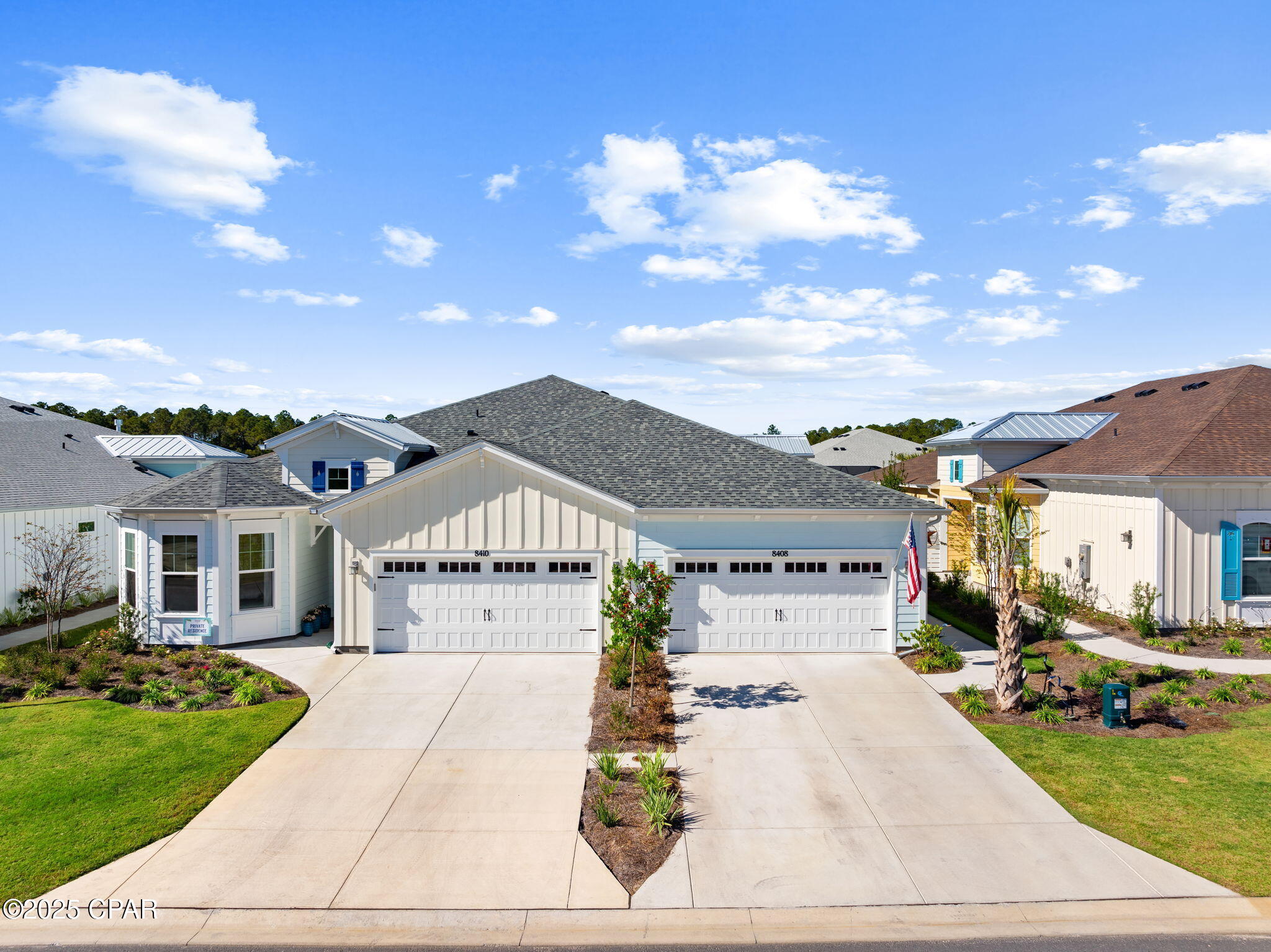 8408 Hang Loose Court