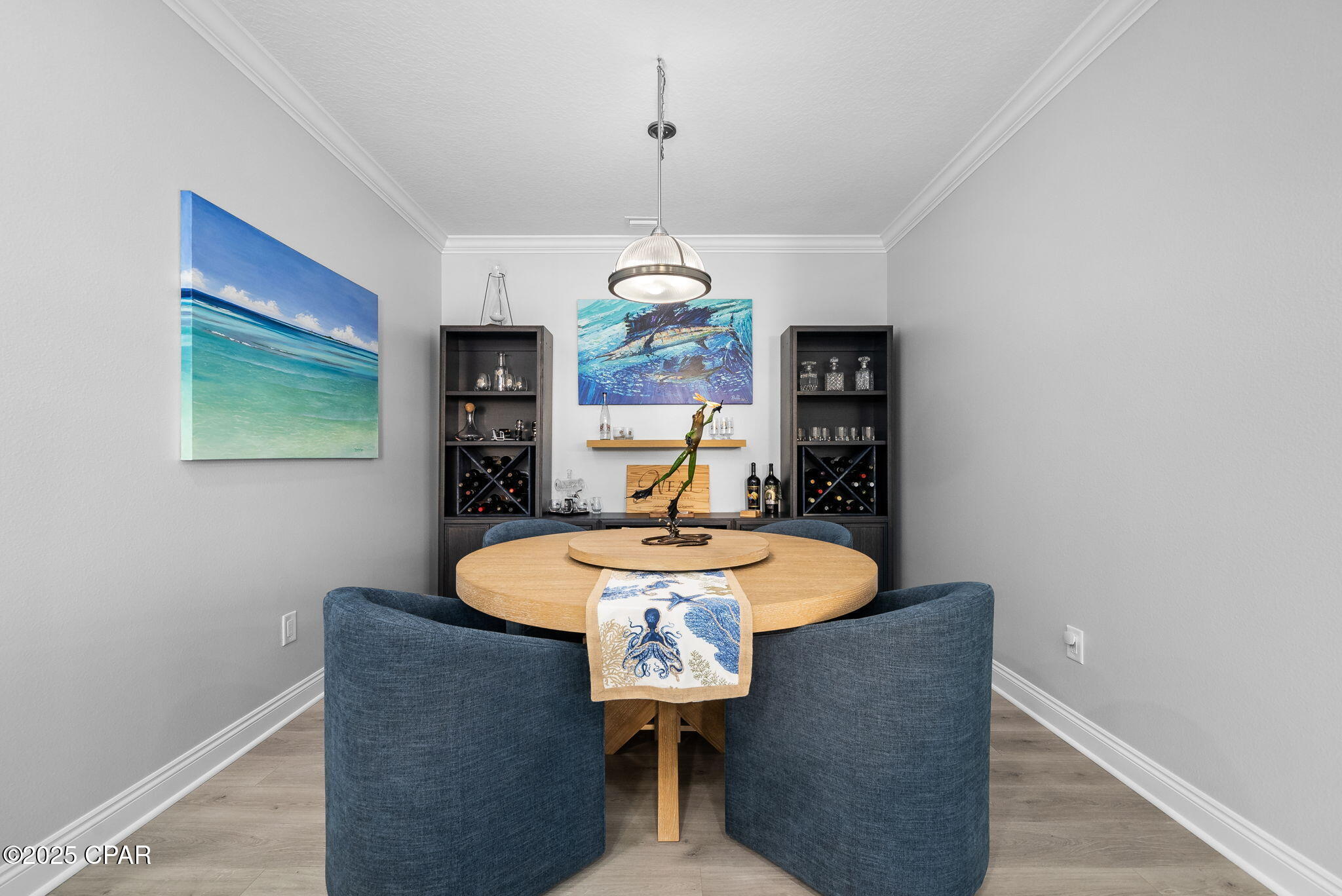 8408 Hang Loose Court