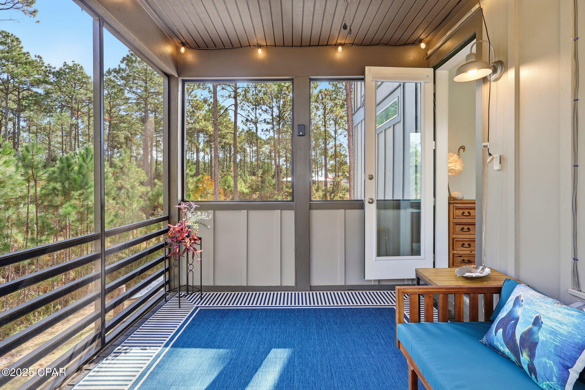 7537 Shady Glen Trail