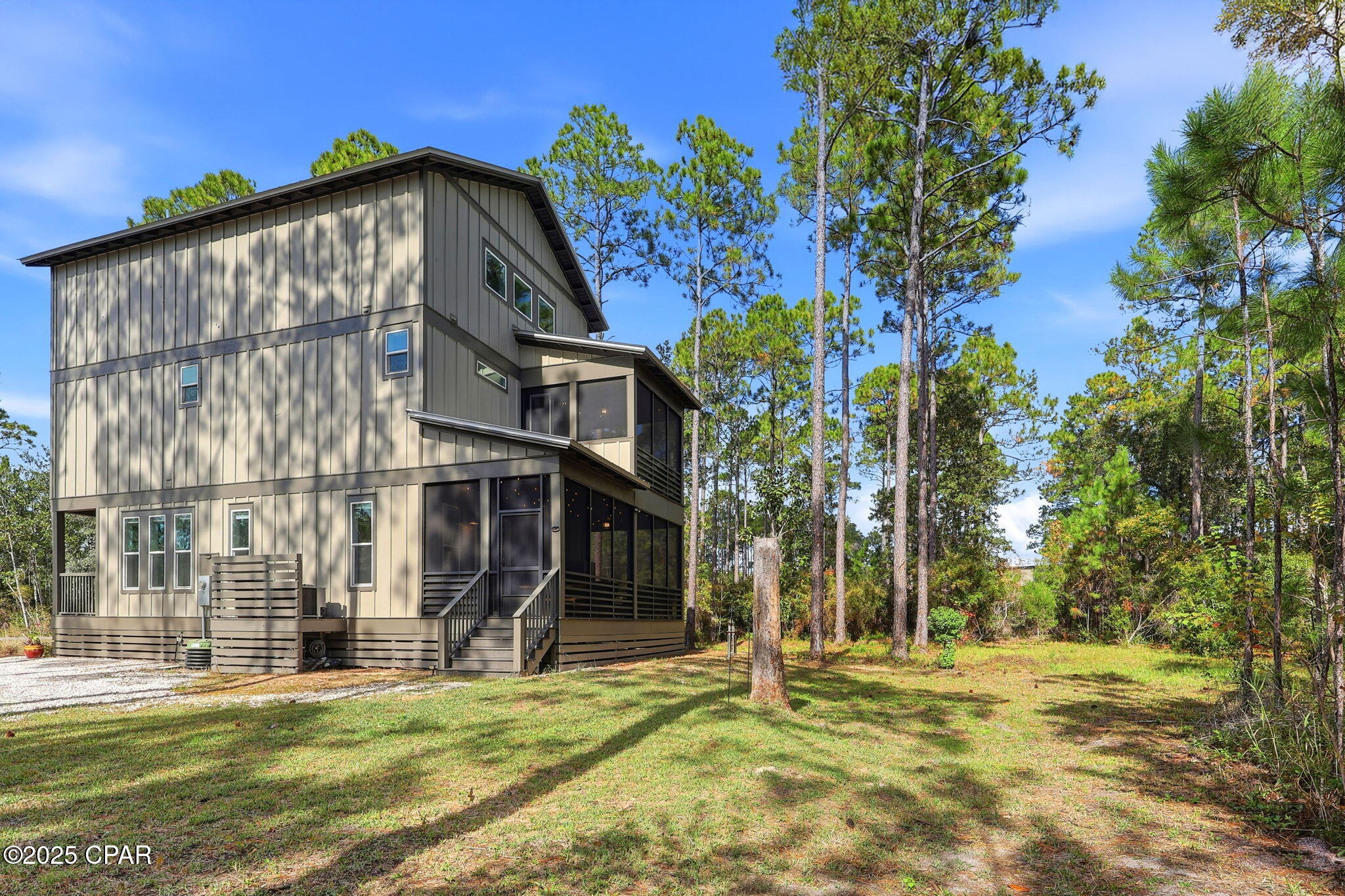 7537 Shady Glen Trail