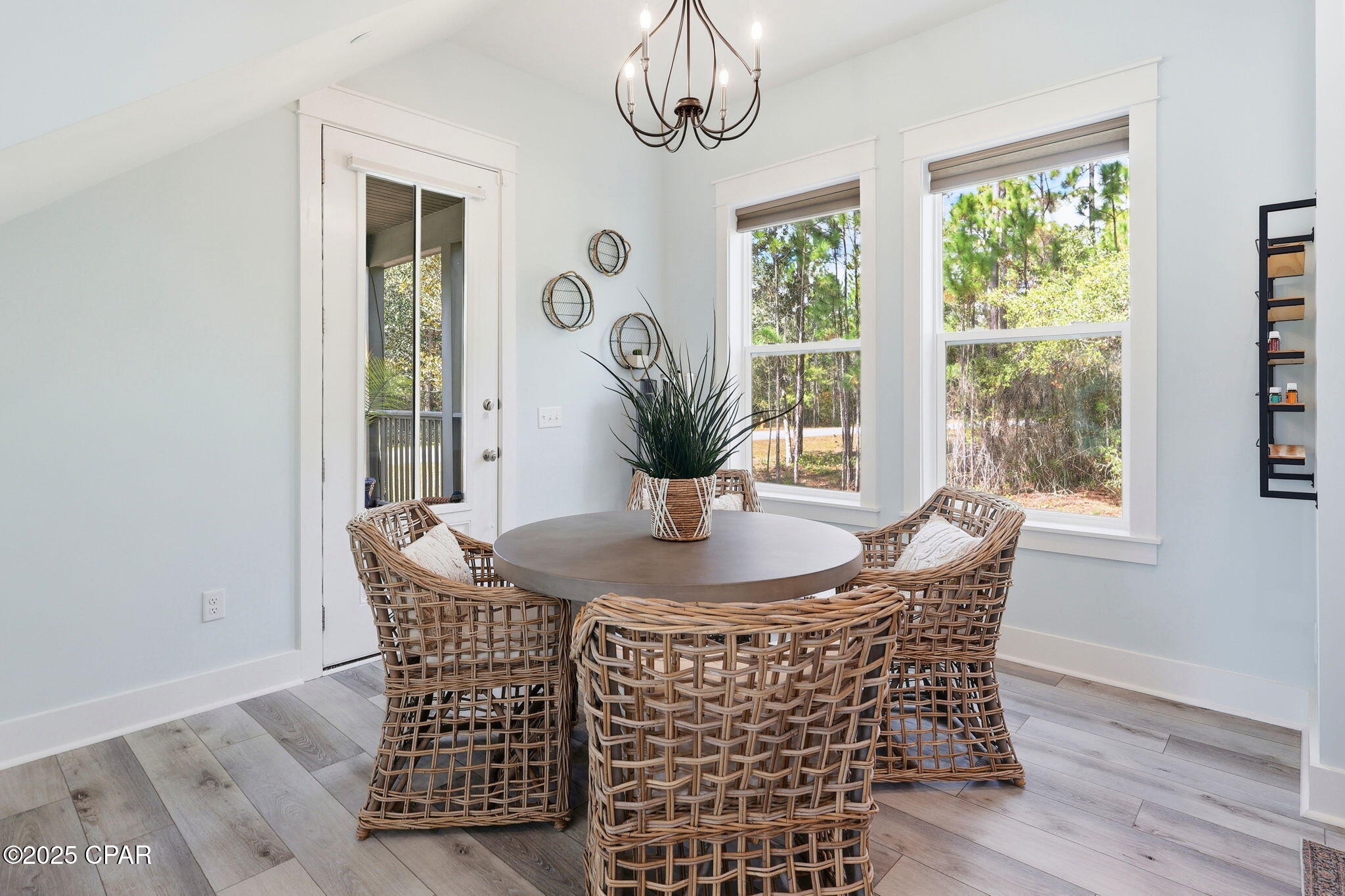 7537 Shady Glen Trail