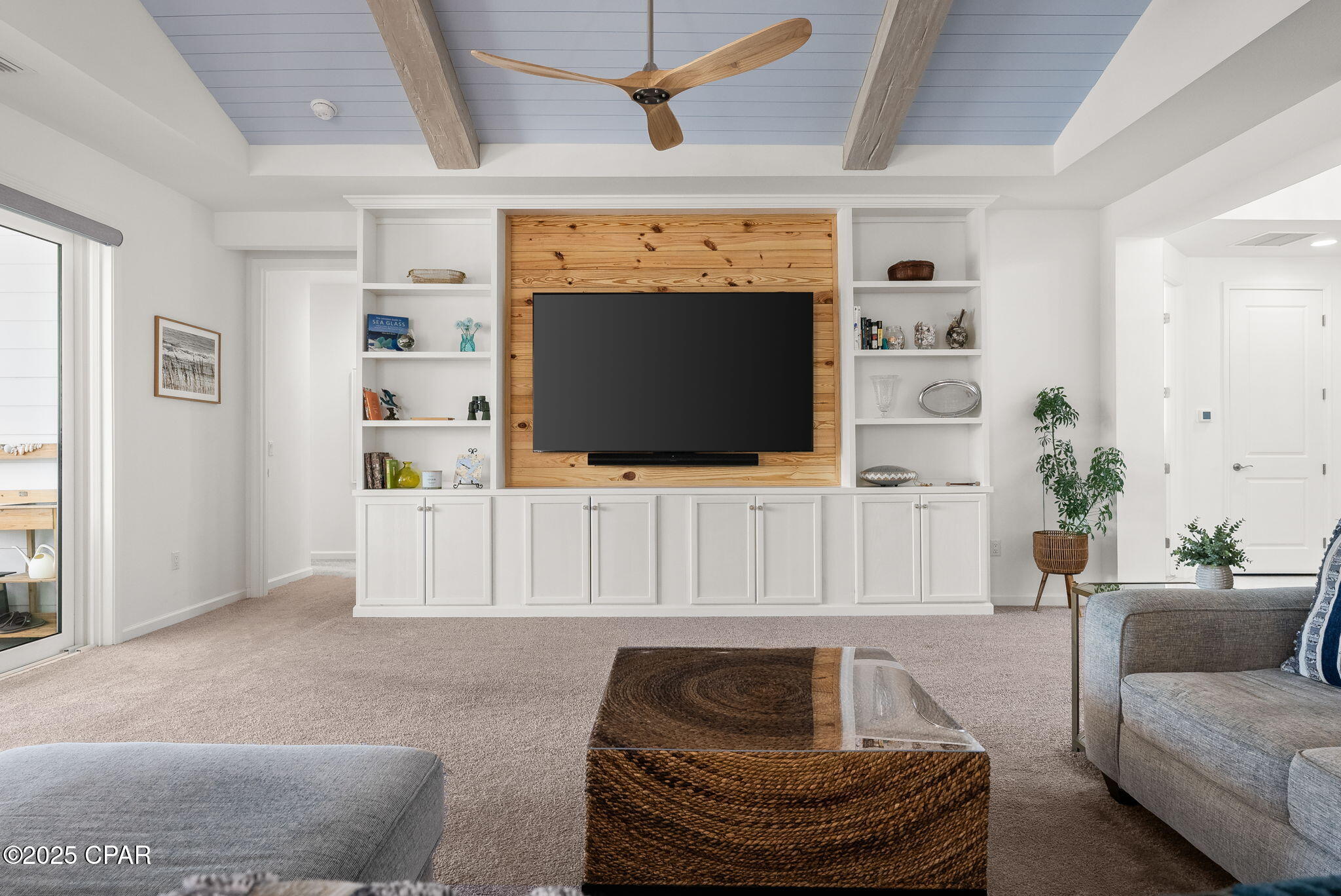 8514 Island Breeze Avenue