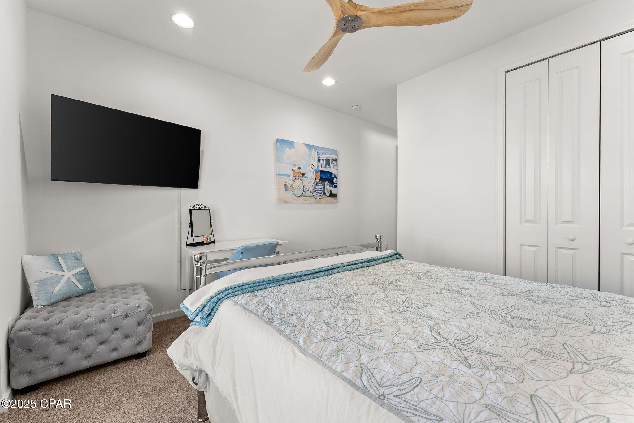 8514 Island Breeze Avenue