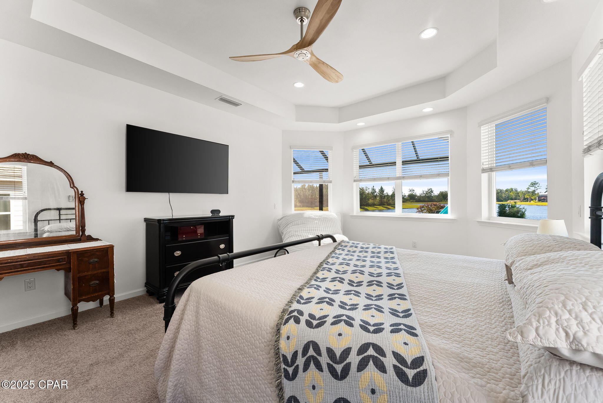 8514 Island Breeze Avenue