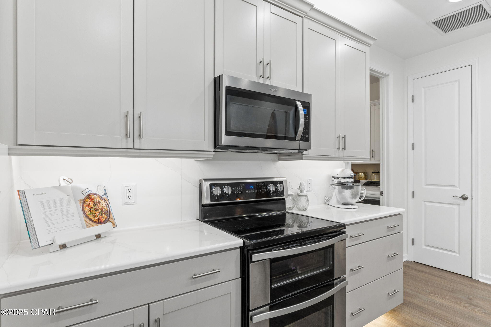 8735 Conch Shell Court