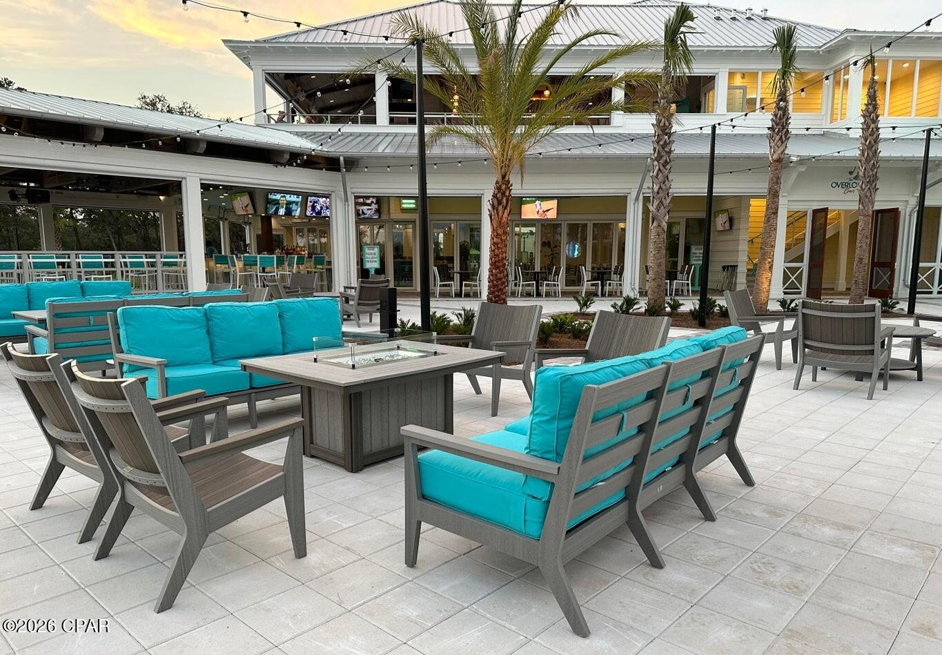 8444 Dreams Float Court