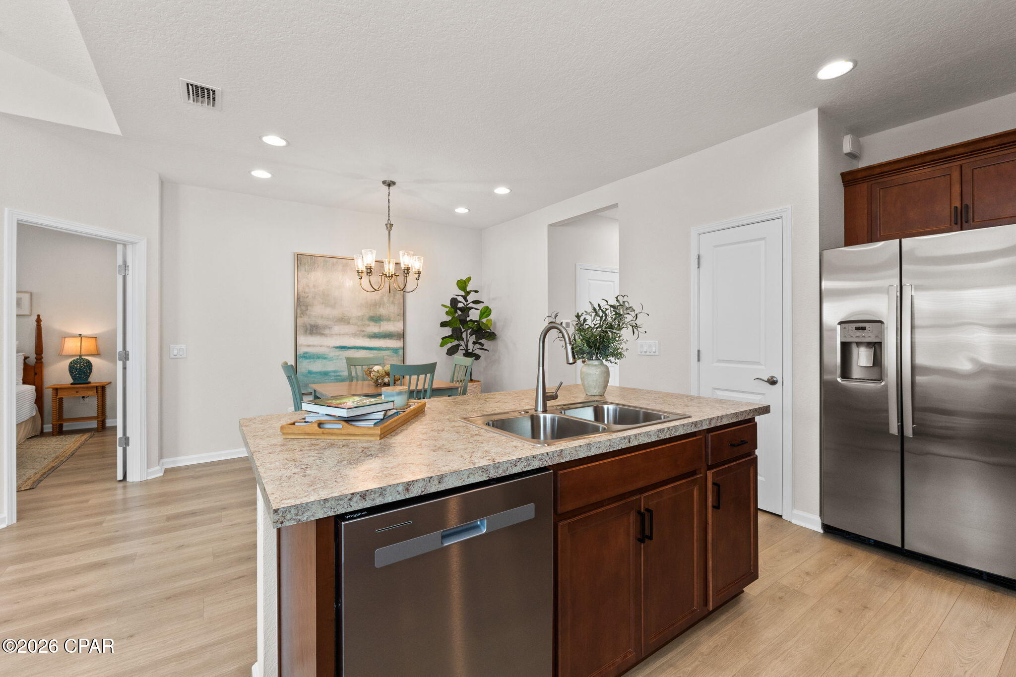 8444 Dreams Float Court