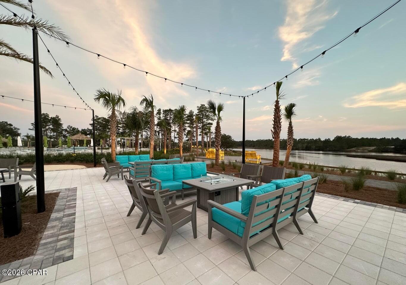 8444 Dreams Float Court