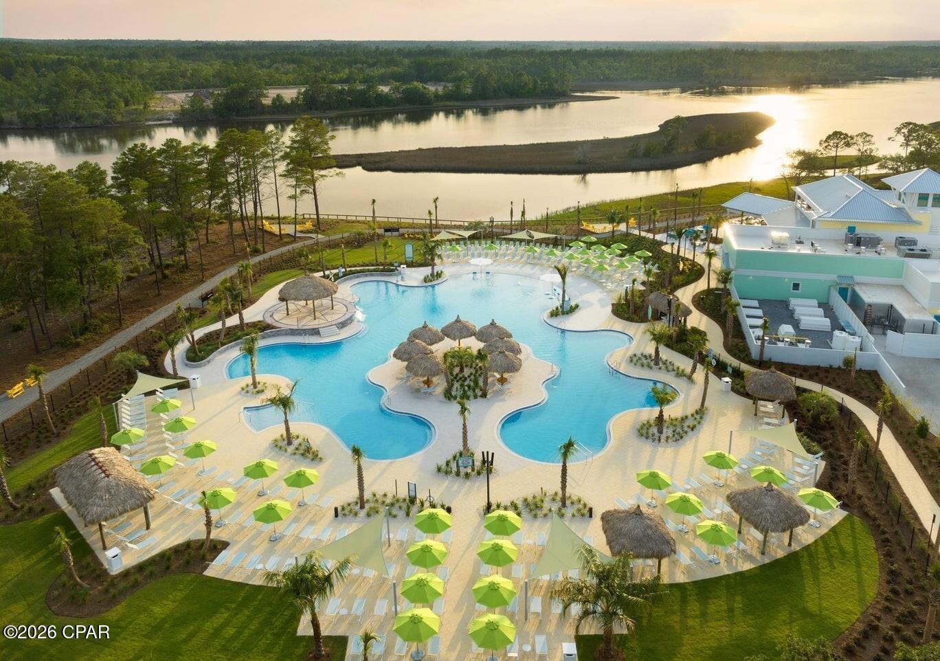 8444 Dreams Float Court