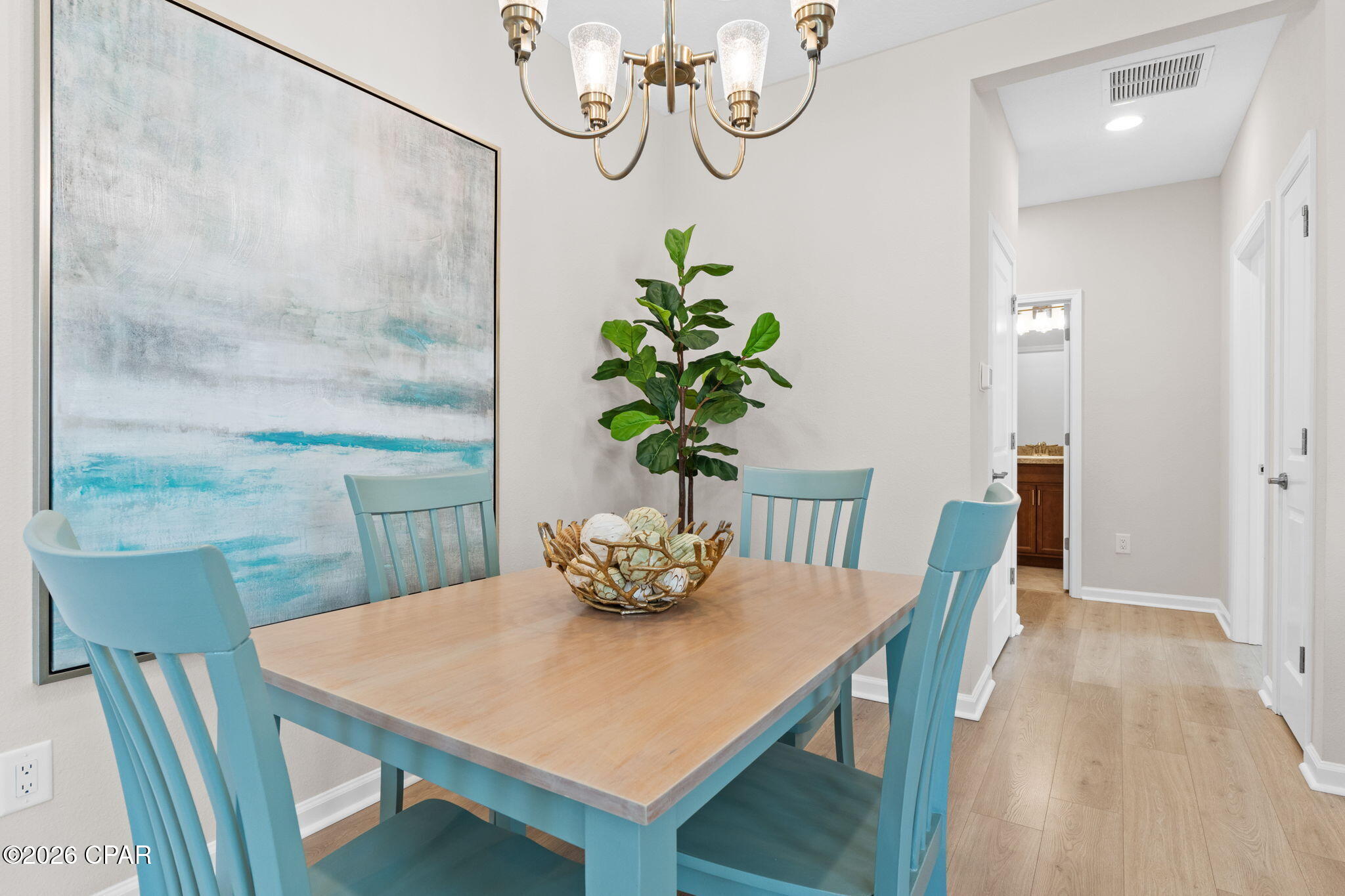 8444 Dreams Float Court