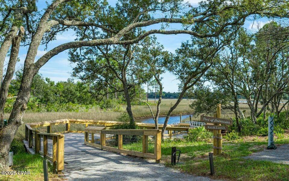 8444 Dreams Float Court