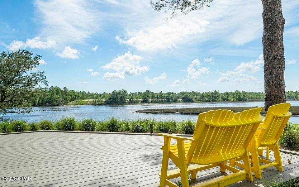 8444 Dreams Float Court