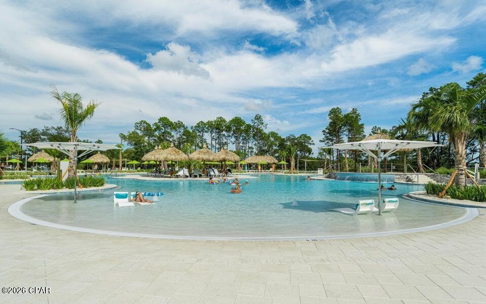 8444 Dreams Float Court