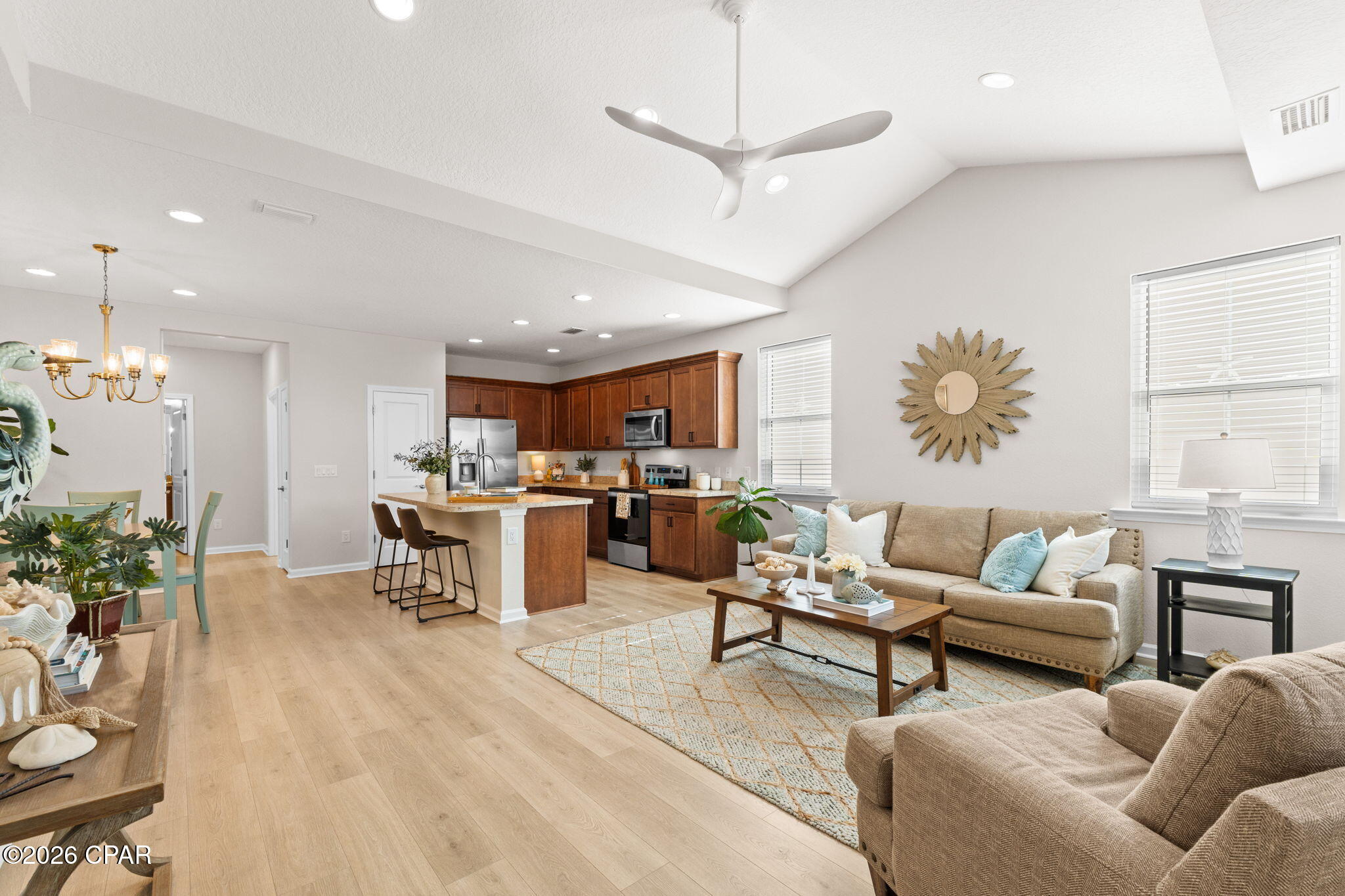 8444 Dreams Float Court