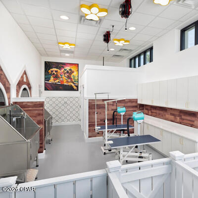 8518 Flip Flop Court