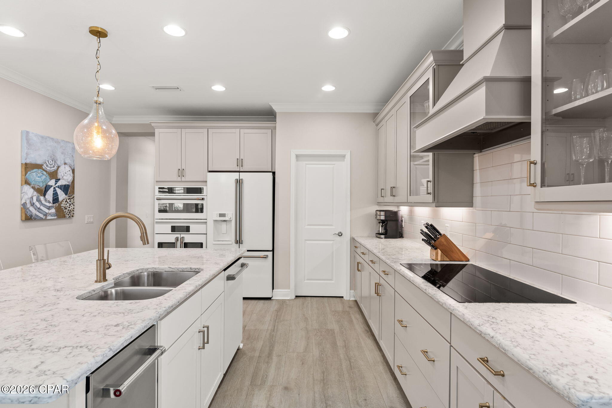 8518 Flip Flop Court