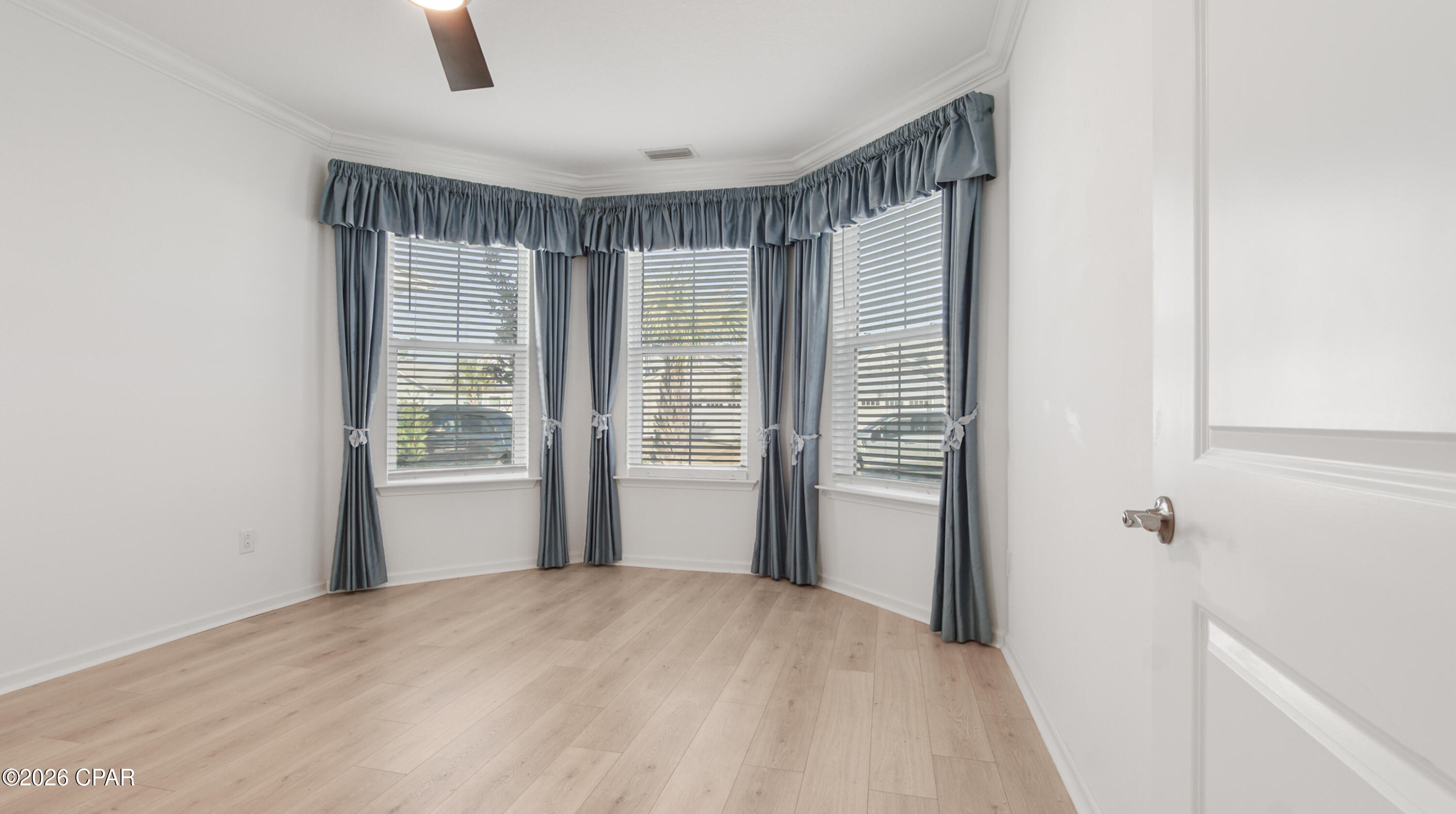 8926 Coral Reef Way