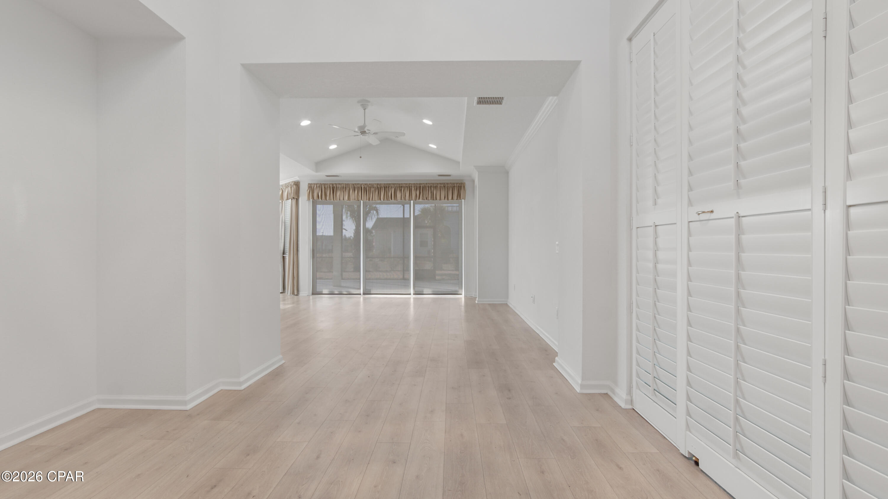8926 Coral Reef Way