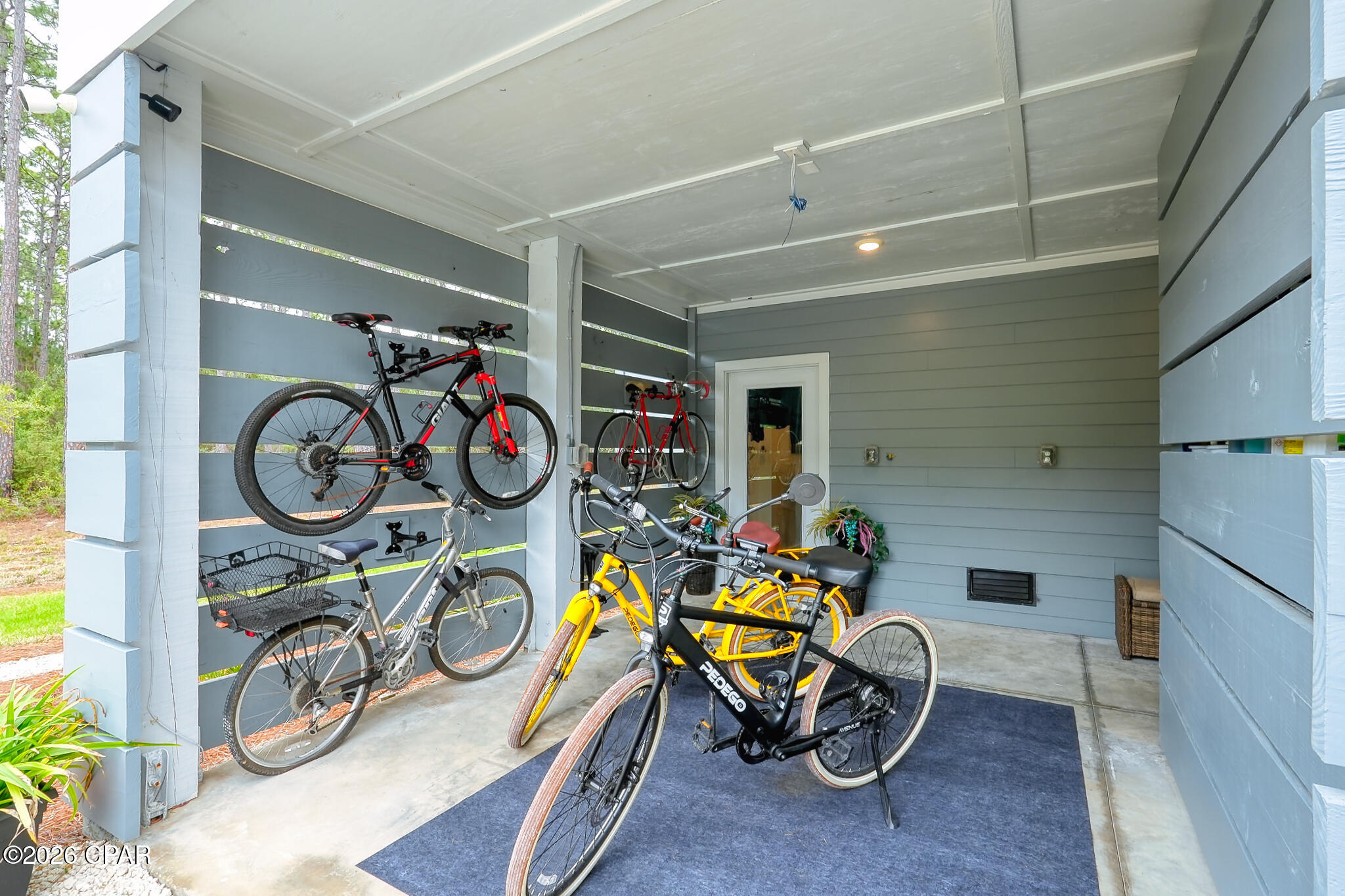 7804 S Chipper Trail