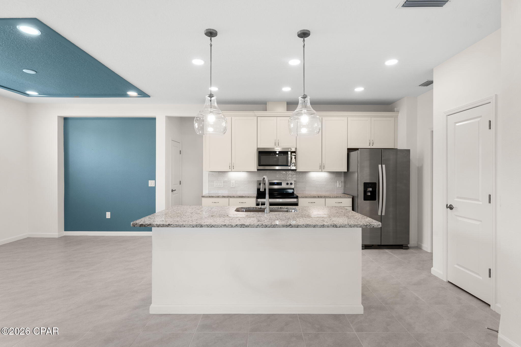 8964 Parrot Place