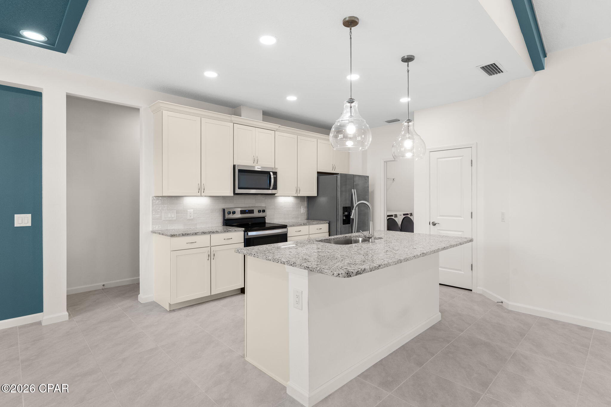 8964 Parrot Place