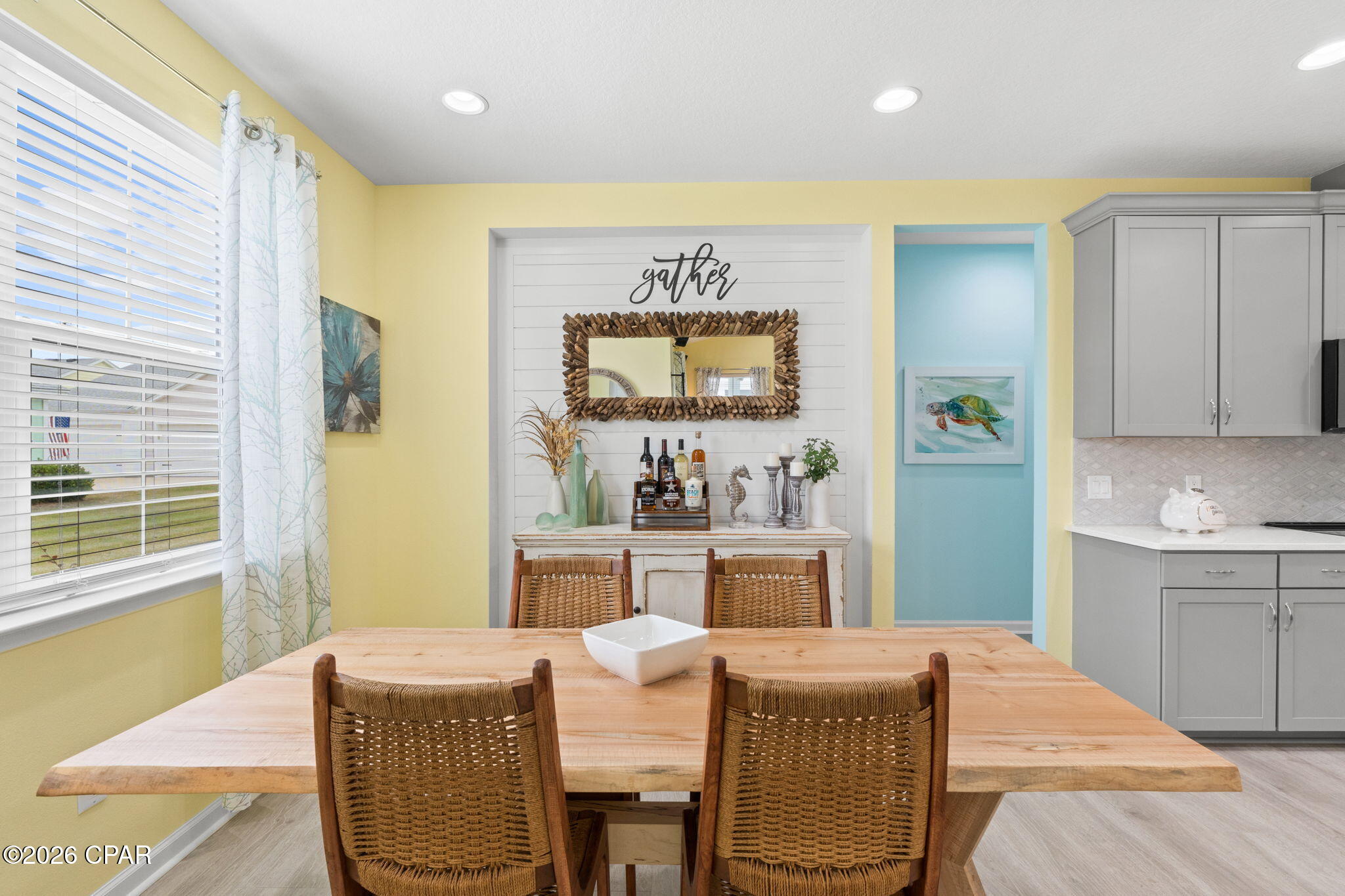 8658 Coral Reef Way