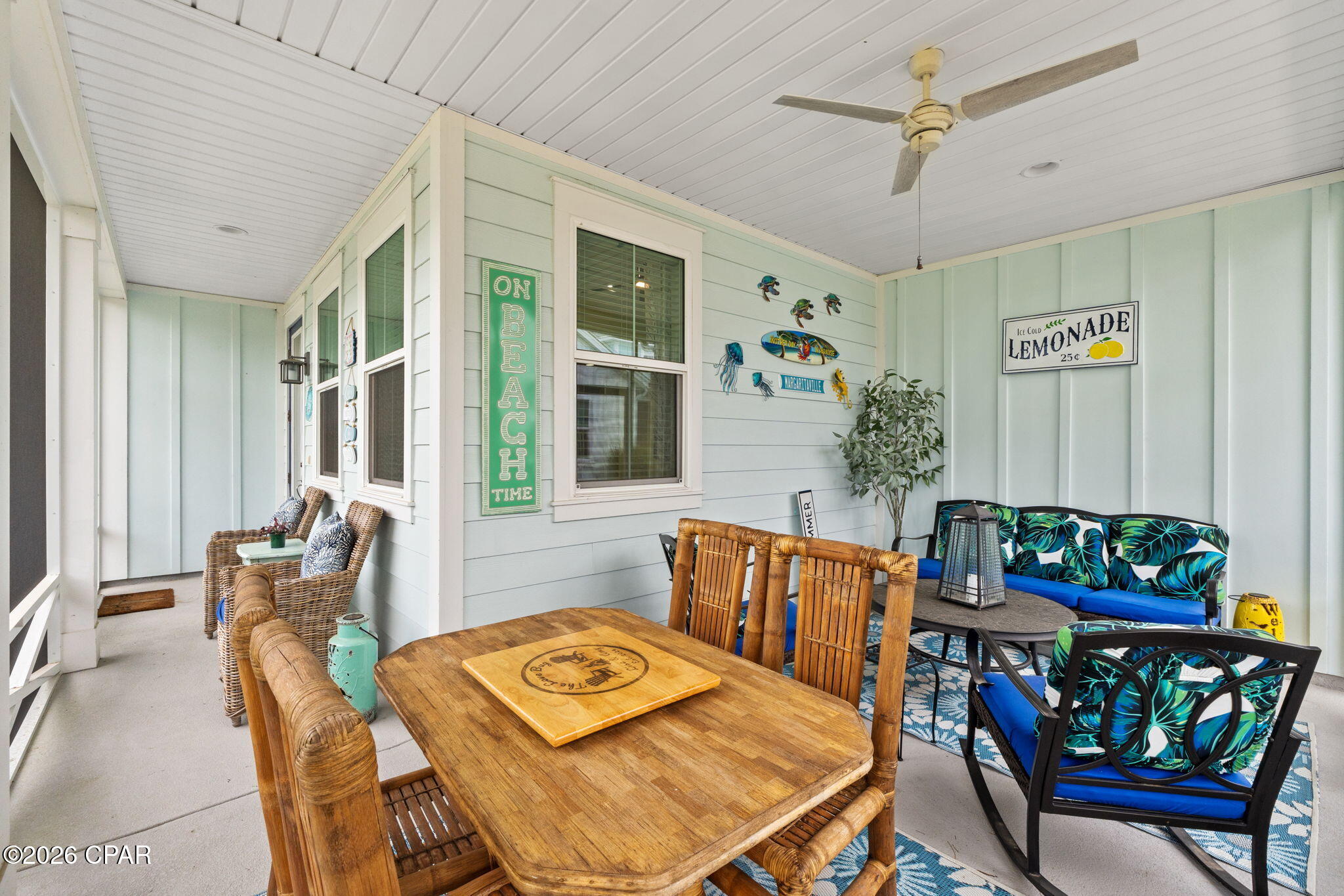 8658 Coral Reef Way