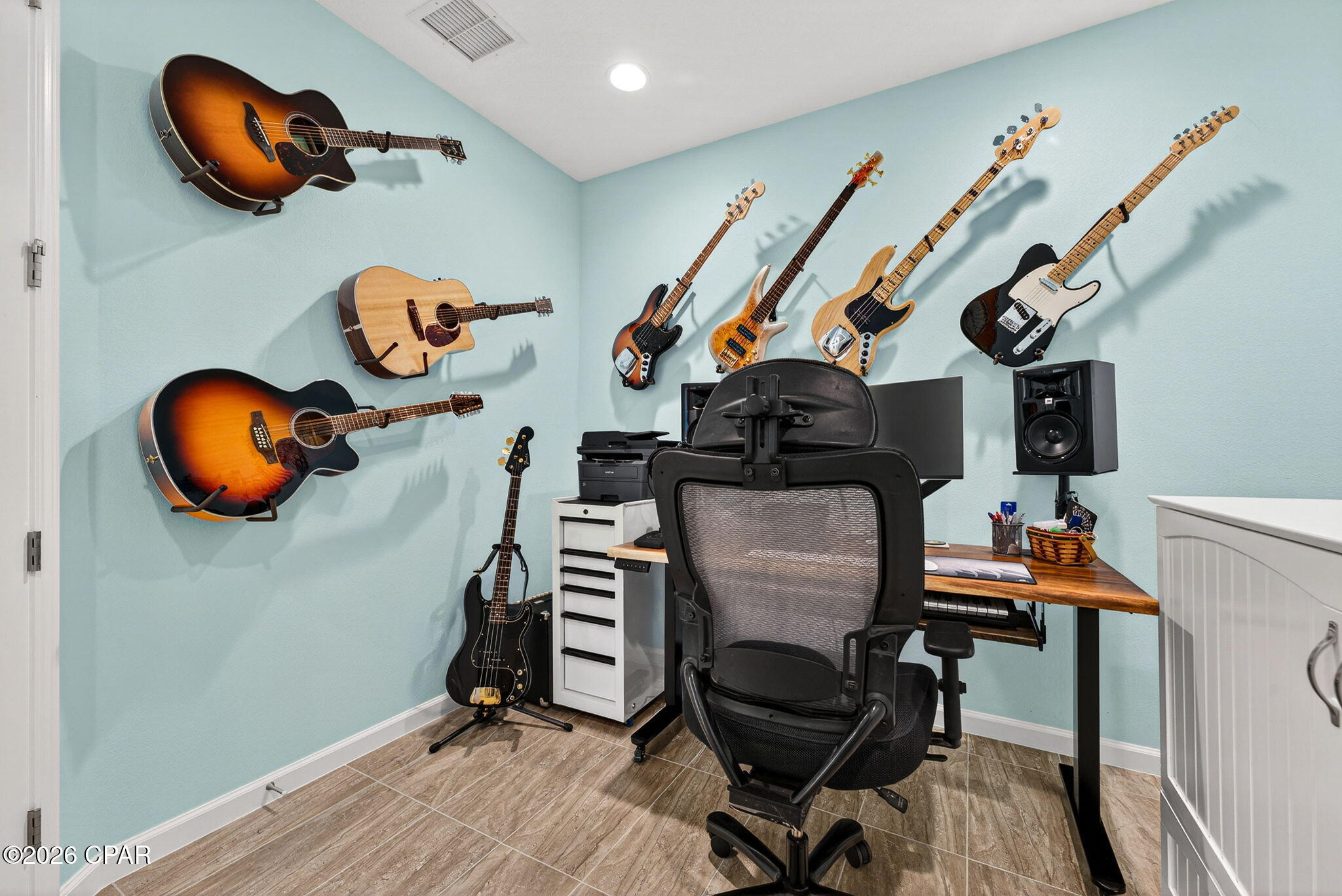 9067 Parrot Place