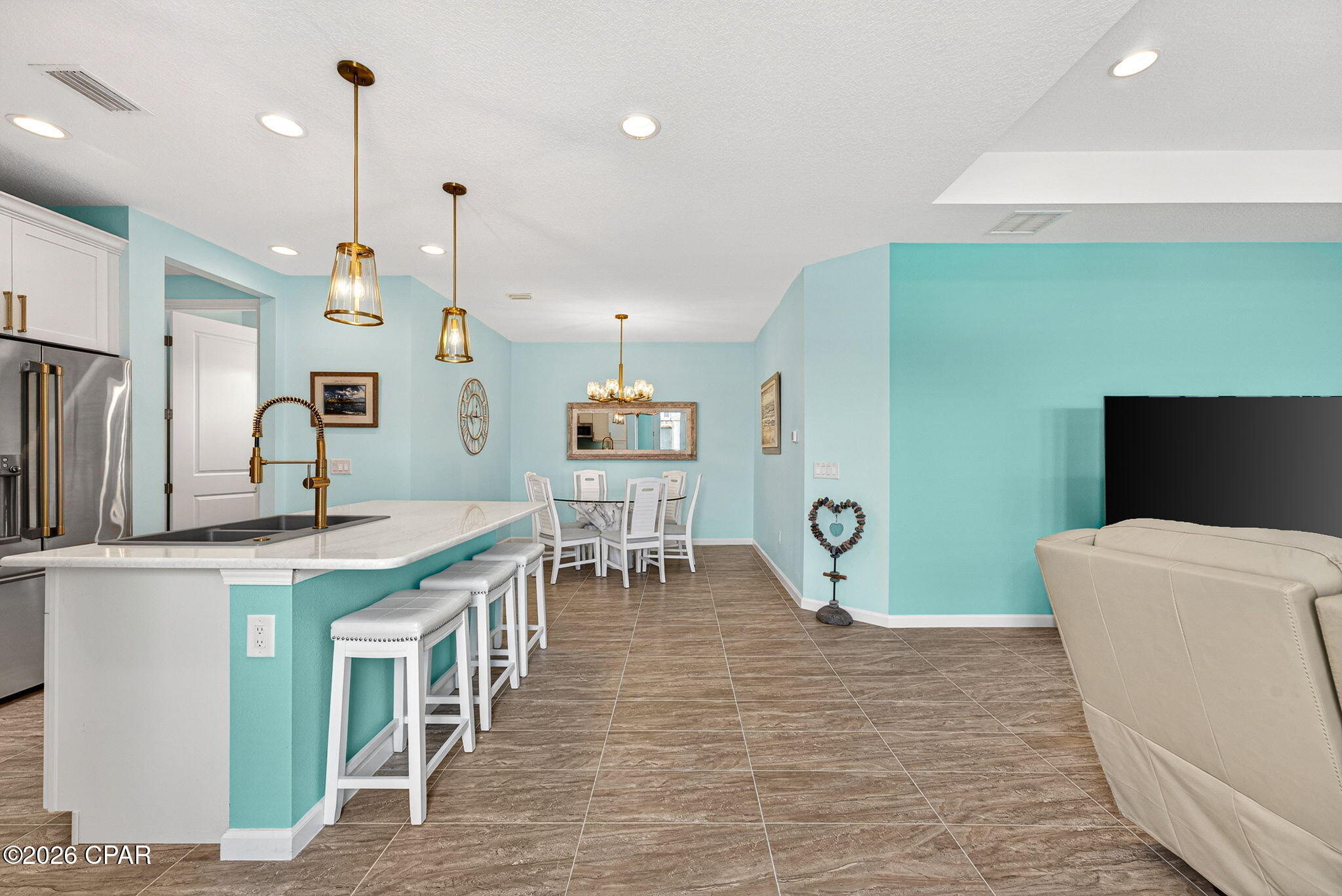 9067 Parrot Place