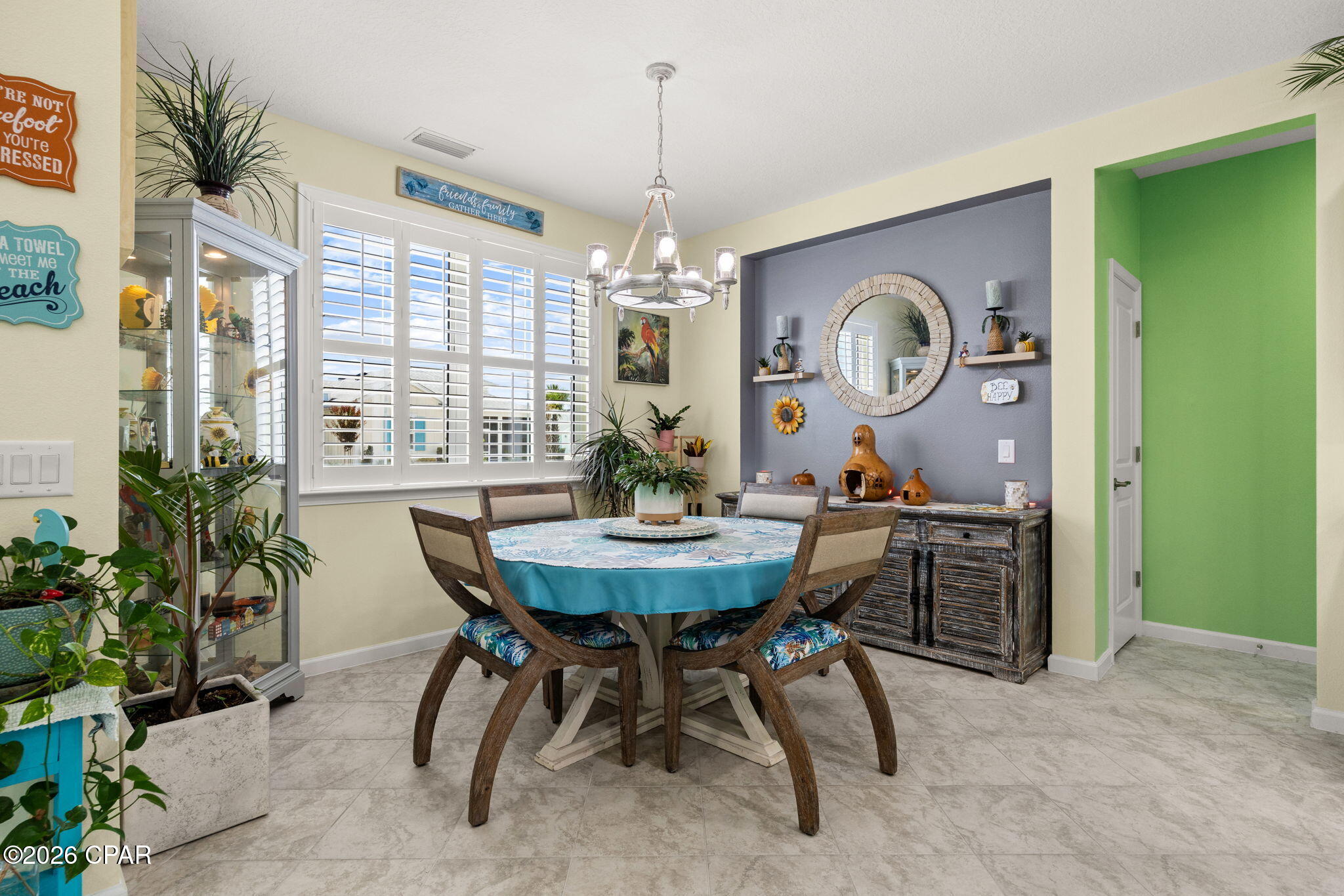 8956 Parrot Place