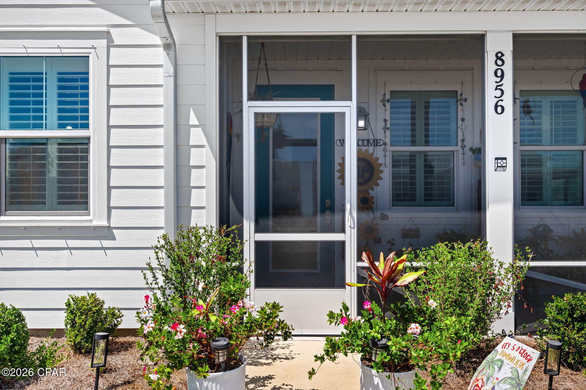 8956 Parrot Place