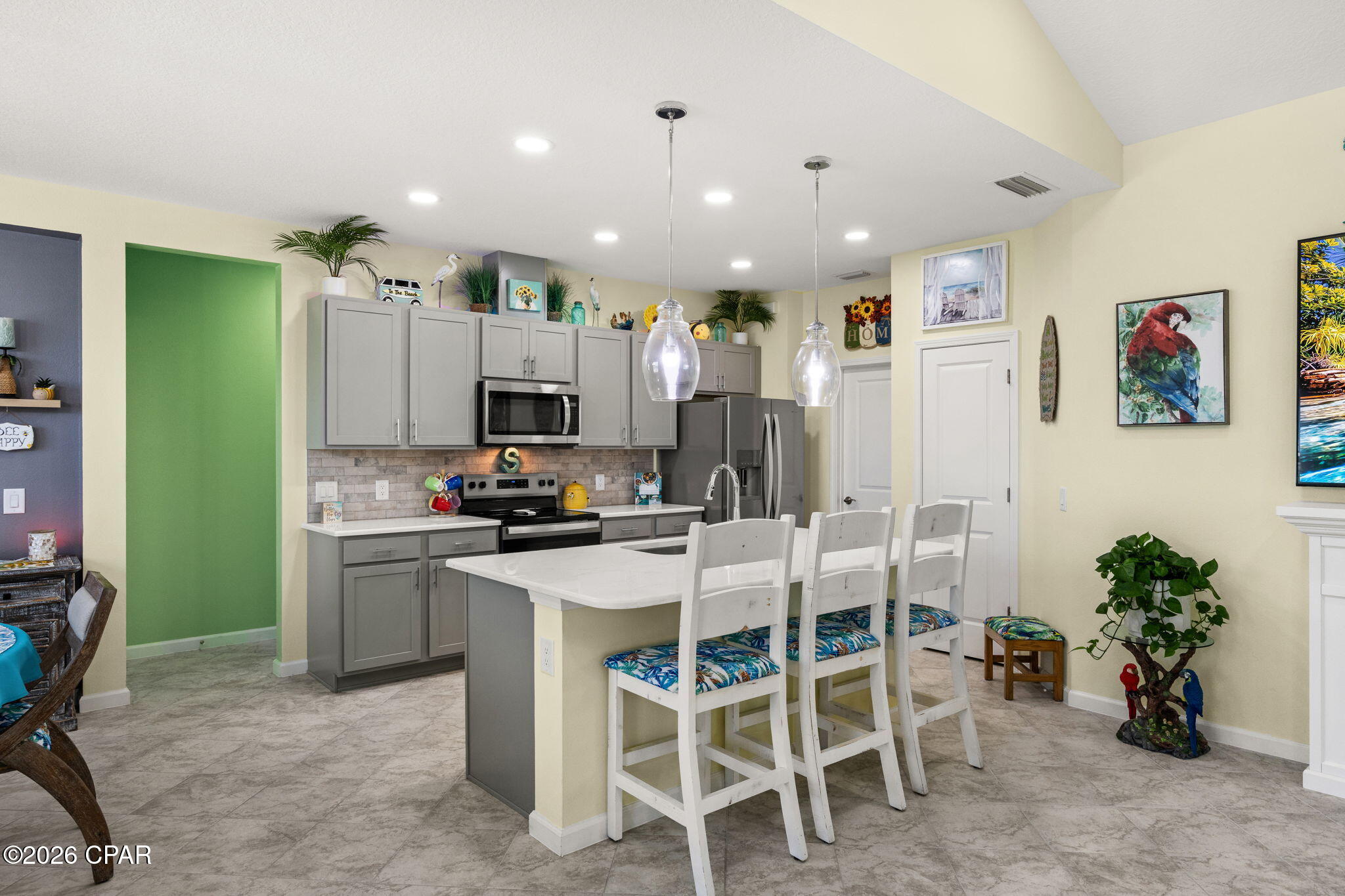 8956 Parrot Place