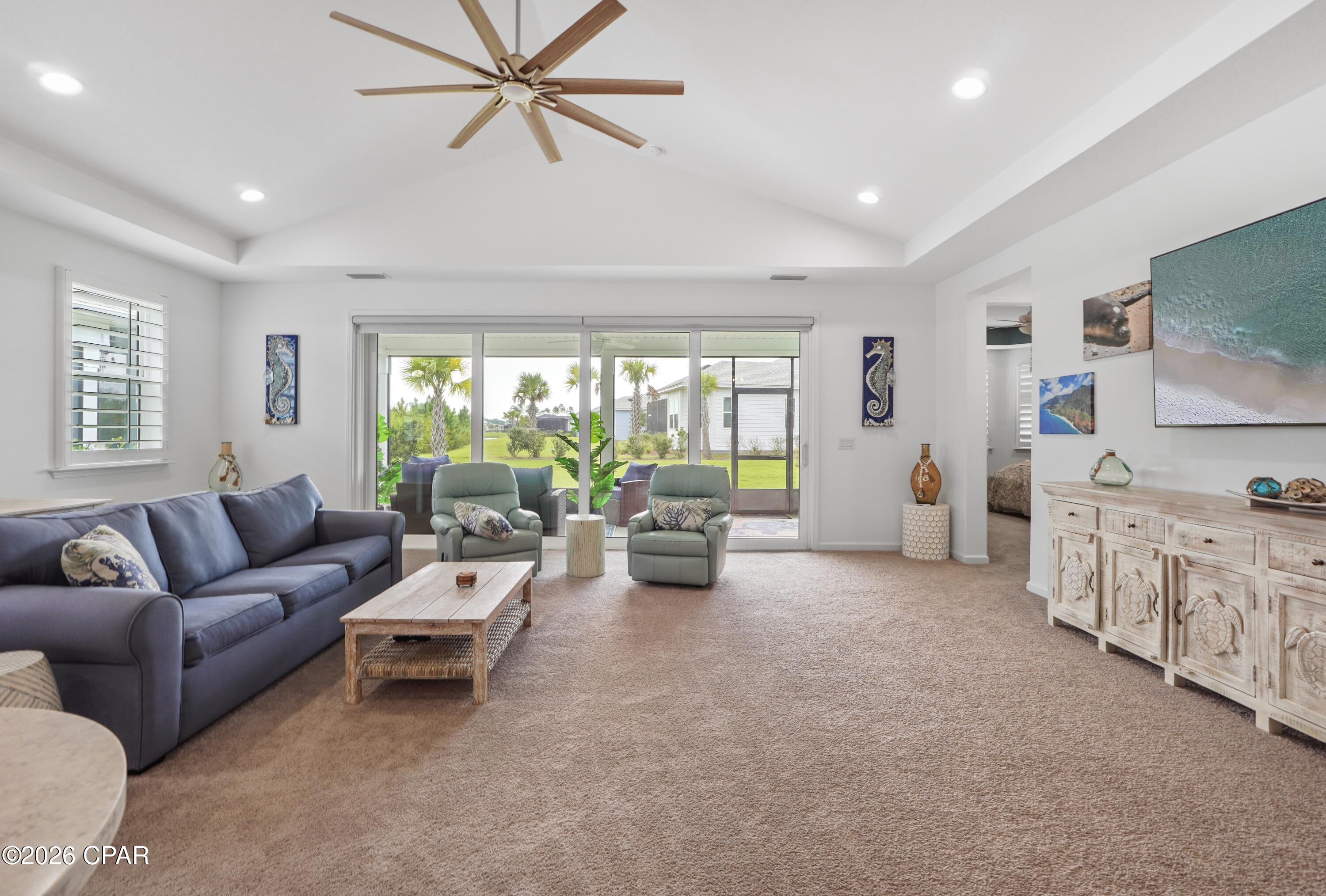 8822 Coral Reef Way