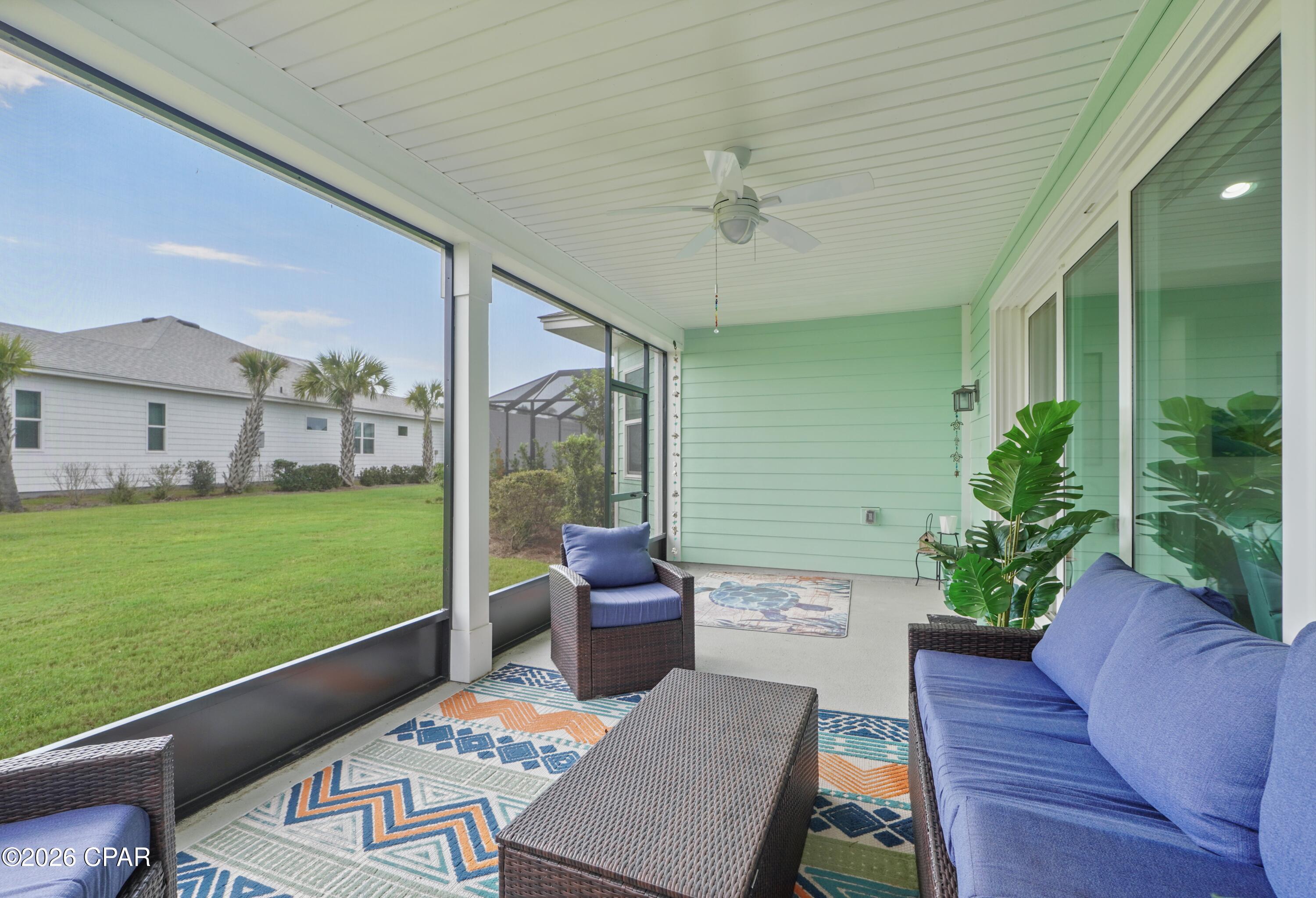8822 Coral Reef Way